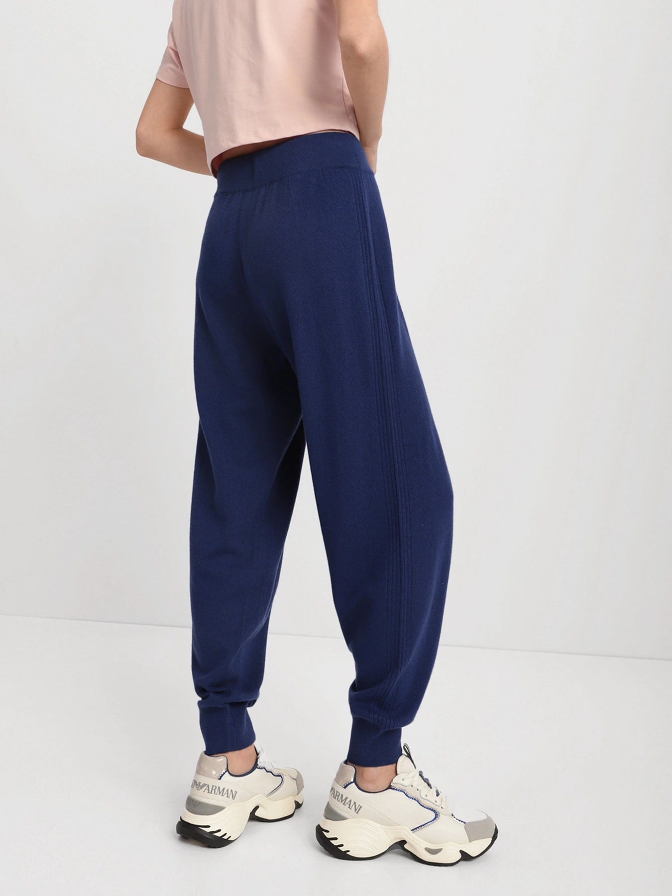 Брюки Armani Exchange модель 6KYP2A-YMT8Z-15AN Брюки Armani Exchange модель 6KYP2A-YMT8Z-15AN Фото
