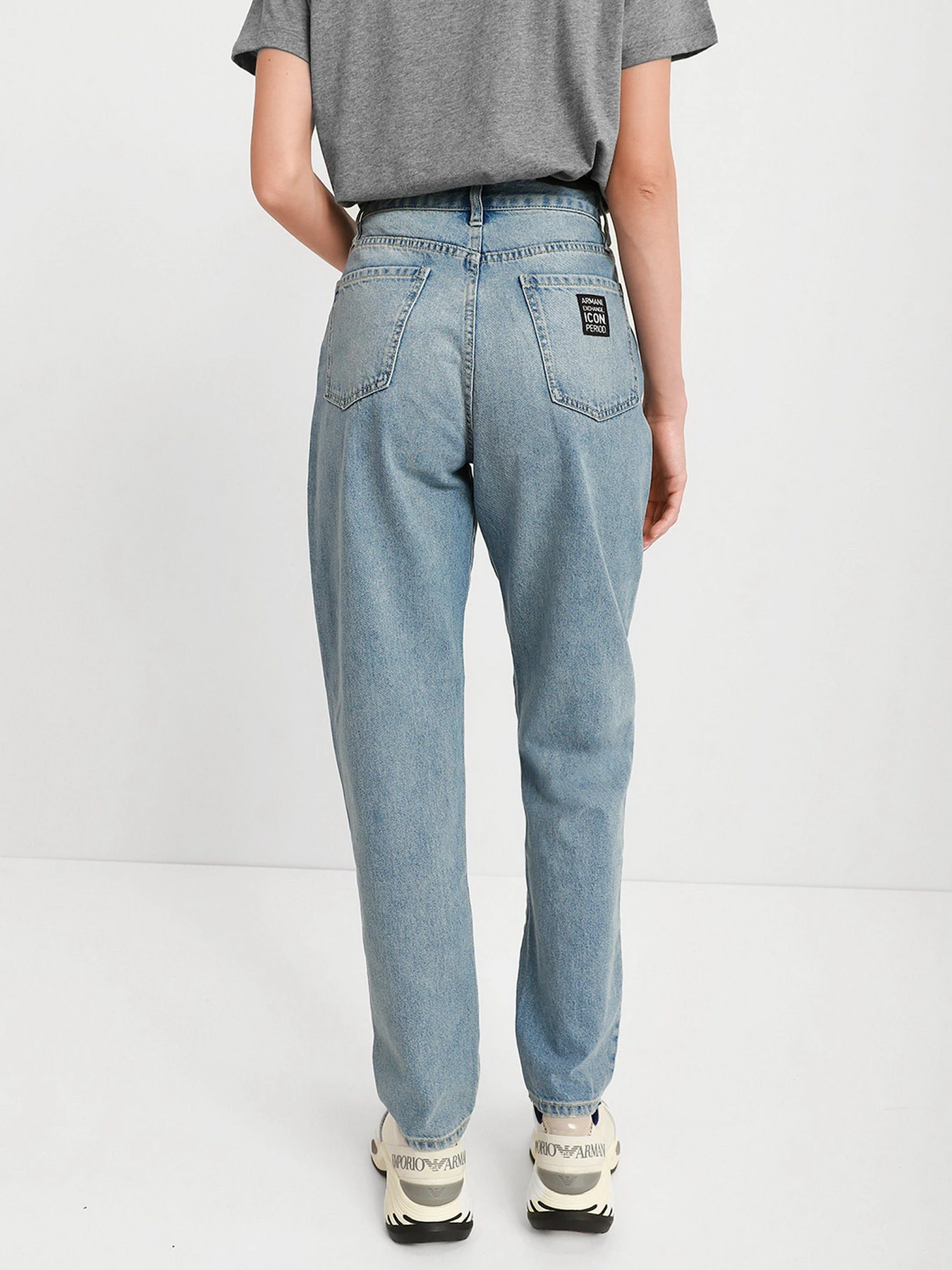 Джинсы Armani Exchange Relaxed модель 8NYJ56-Y2AAZ-150A Джинсы Armani Exchange Relaxed модель 8NYJ56-Y2AAZ-150A Фото