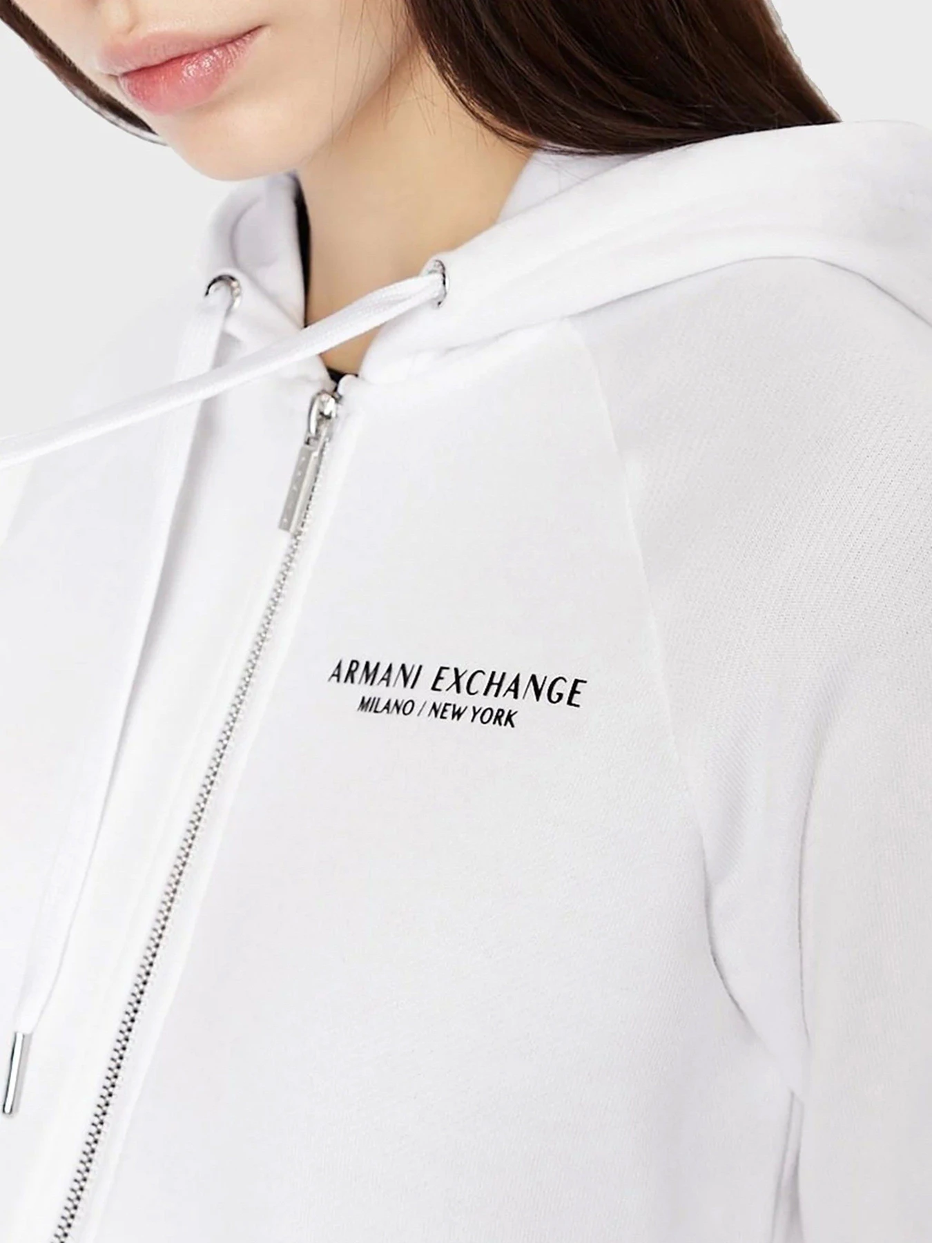 Худи и свитшоты Armani Exchange модель 8NYM28-YJE5Z-1100 Худи и свитшоты Armani Exchange модель 8NYM28-YJE5Z-1100 Фото