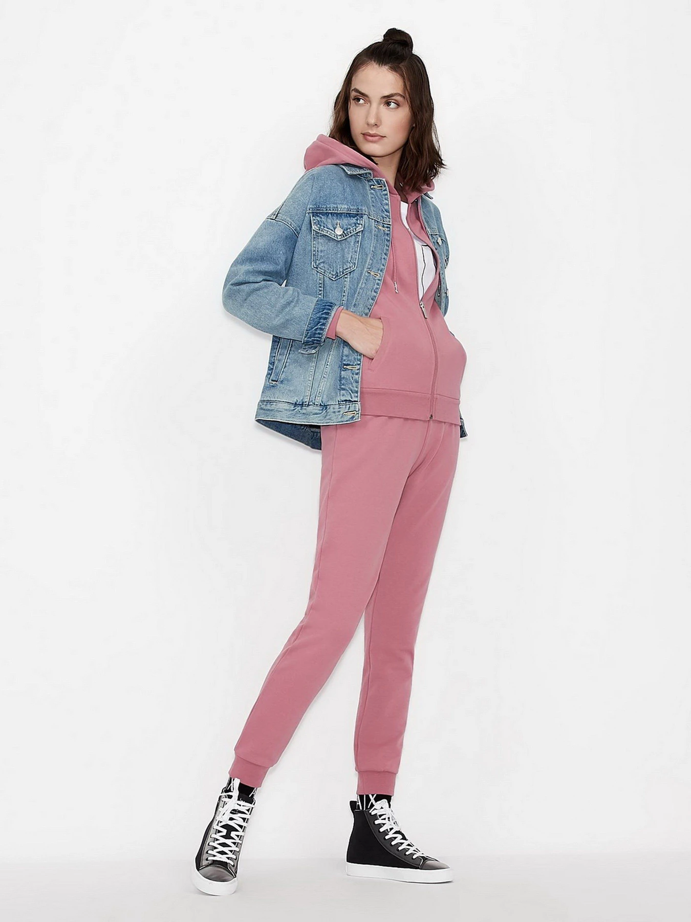 Брюки Armani Exchange модель 8NYPDX-YJ68Z-1493 Фото