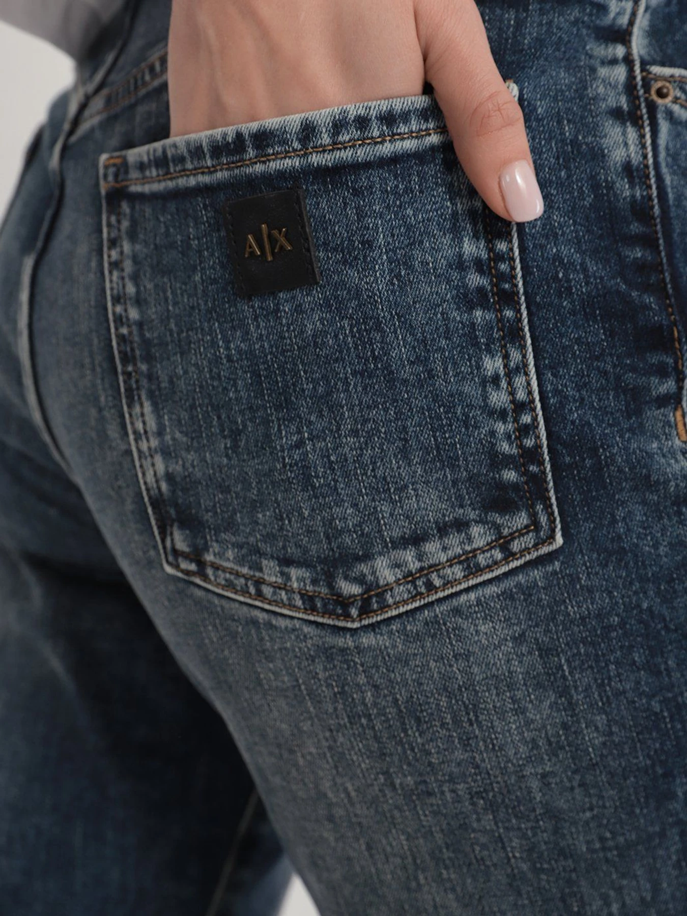 Джинсы Armani Exchange модель 6KYJ51-Y1EHZ-1500 Фото