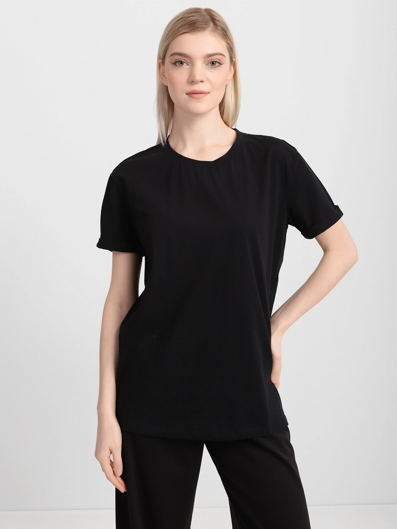 Футболки і поло Armani Exchange модель 3KYTKN-YJ6HZ-1200 Футболки і поло Armani Exchange модель 3KYTKN-YJ6HZ-1200 Фото