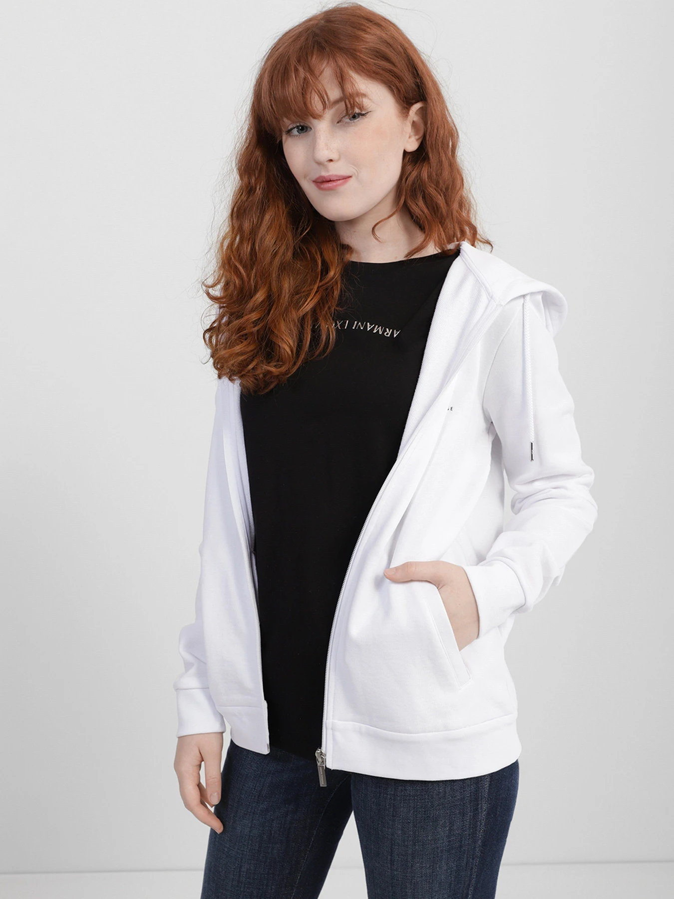 Худи и свитшоты Armani Exchange модель 8NYM21-YJ68Z-1000 Худи и свитшоты Armani Exchange модель 8NYM21-YJ68Z-1000 Фото