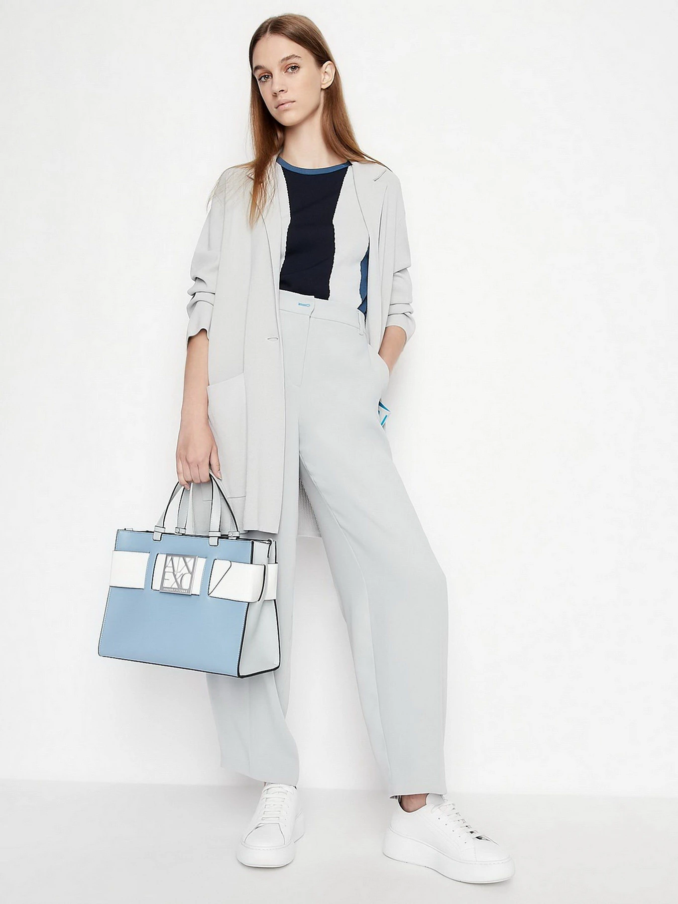 Футболки и поло Armani Exchange модель 3LYH1B-YMH6Z-55HC Футболки и поло Armani Exchange модель 3LYH1B-YMH6Z-55HC Фото
