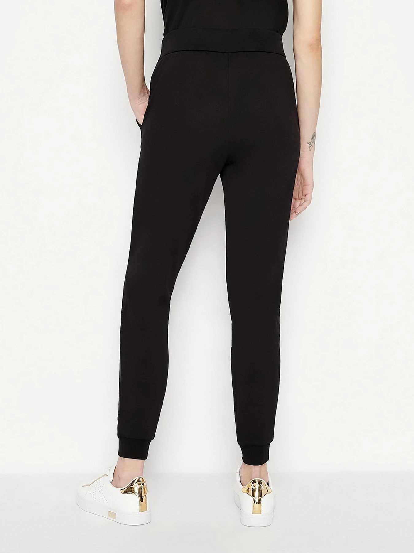 Брюки Armani Exchange модель 3LYP70-YJ68Z-1200 Брюки Armani Exchange модель 3LYP70-YJ68Z-1200 Фото