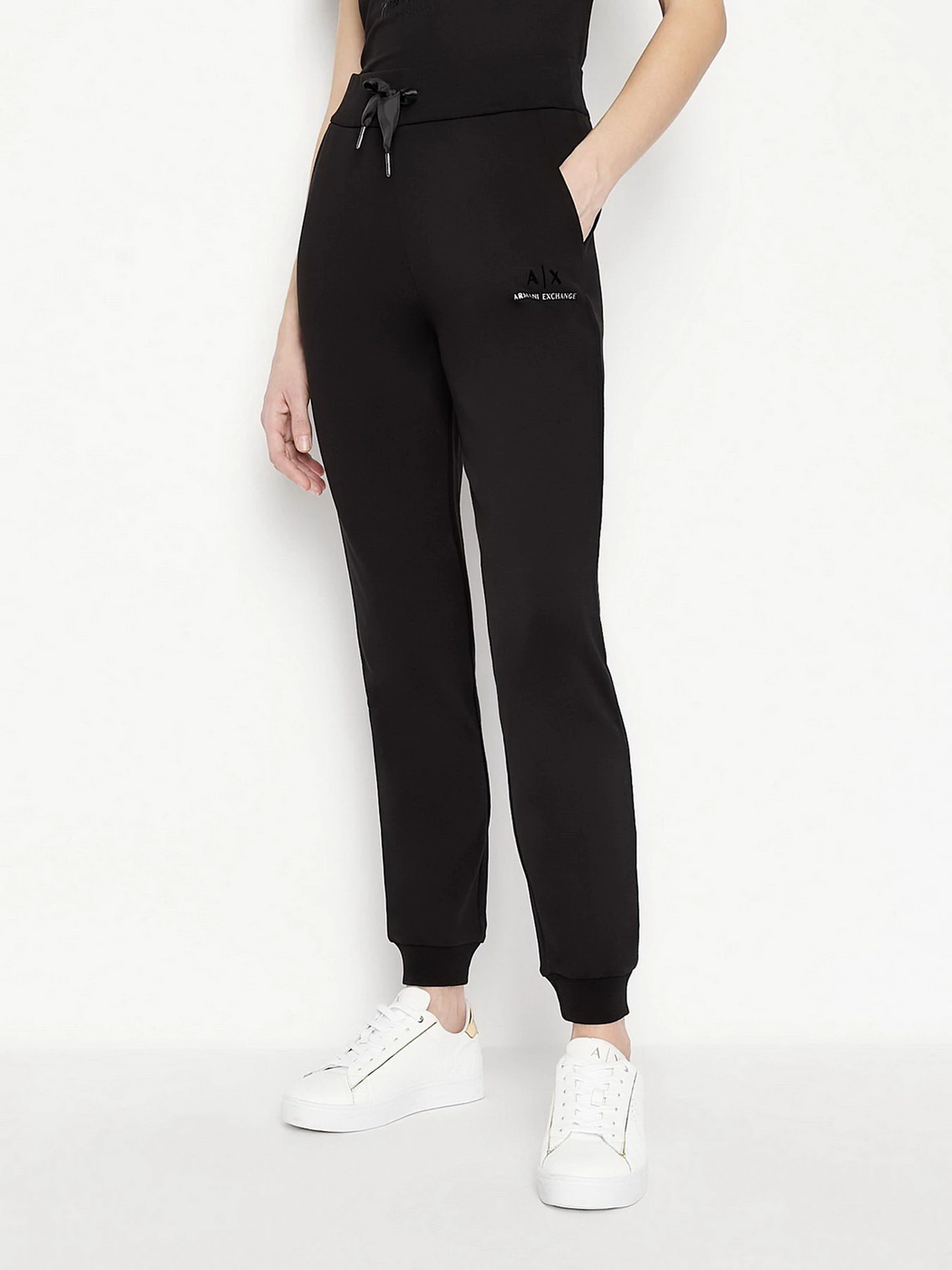 Брюки Armani Exchange модель 3LYP70-YJ68Z-1200 Брюки Armani Exchange модель 3LYP70-YJ68Z-1200 Фото