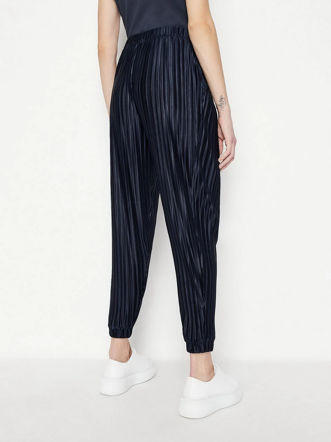 Брюки Armani Exchange модель 3LYP82-YJ3UZ-1593 Фото