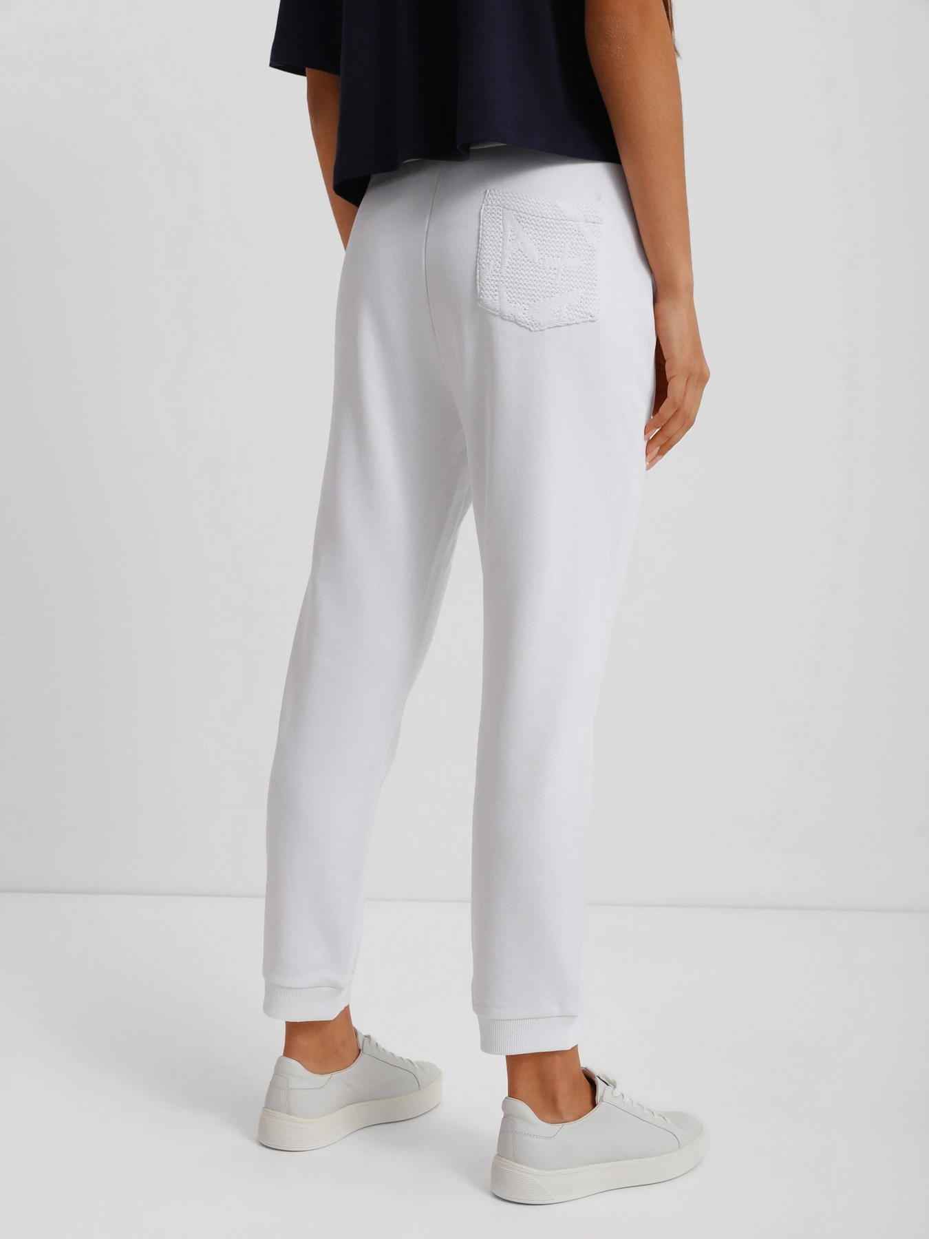 Брюки Armani Exchange модель 3LYP88-YJ3NZ-1000 Фото