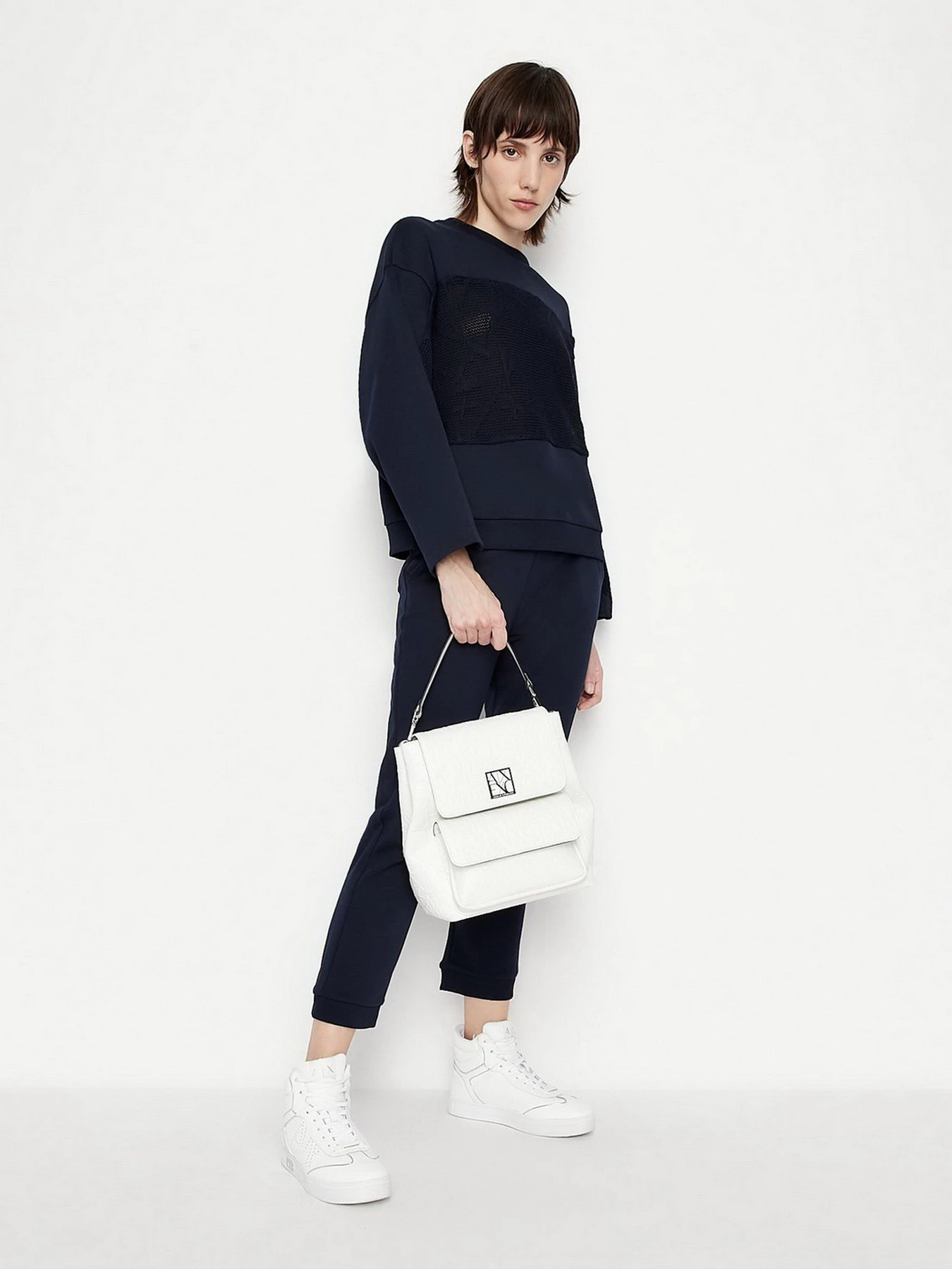 Брюки Armani Exchange модель 3LYP88-YJ3NZ-1593 Брюки Armani Exchange модель 3LYP88-YJ3NZ-1593 Фото