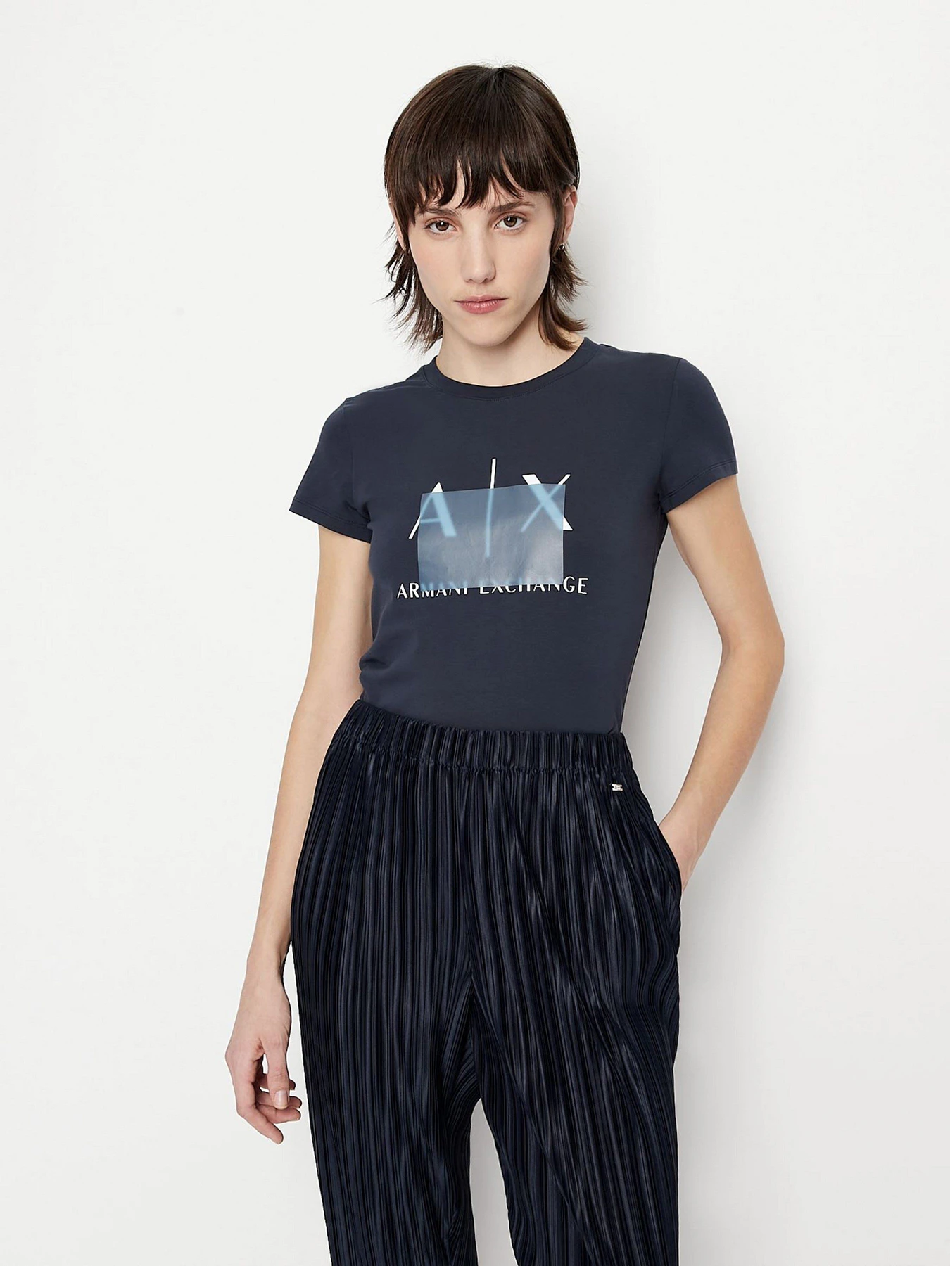 Футболки і поло Armani Exchange модель 3LYTKA-YJ5UZ-1593 Футболки і поло Armani Exchange модель 3LYTKA-YJ5UZ-1593 Фото
