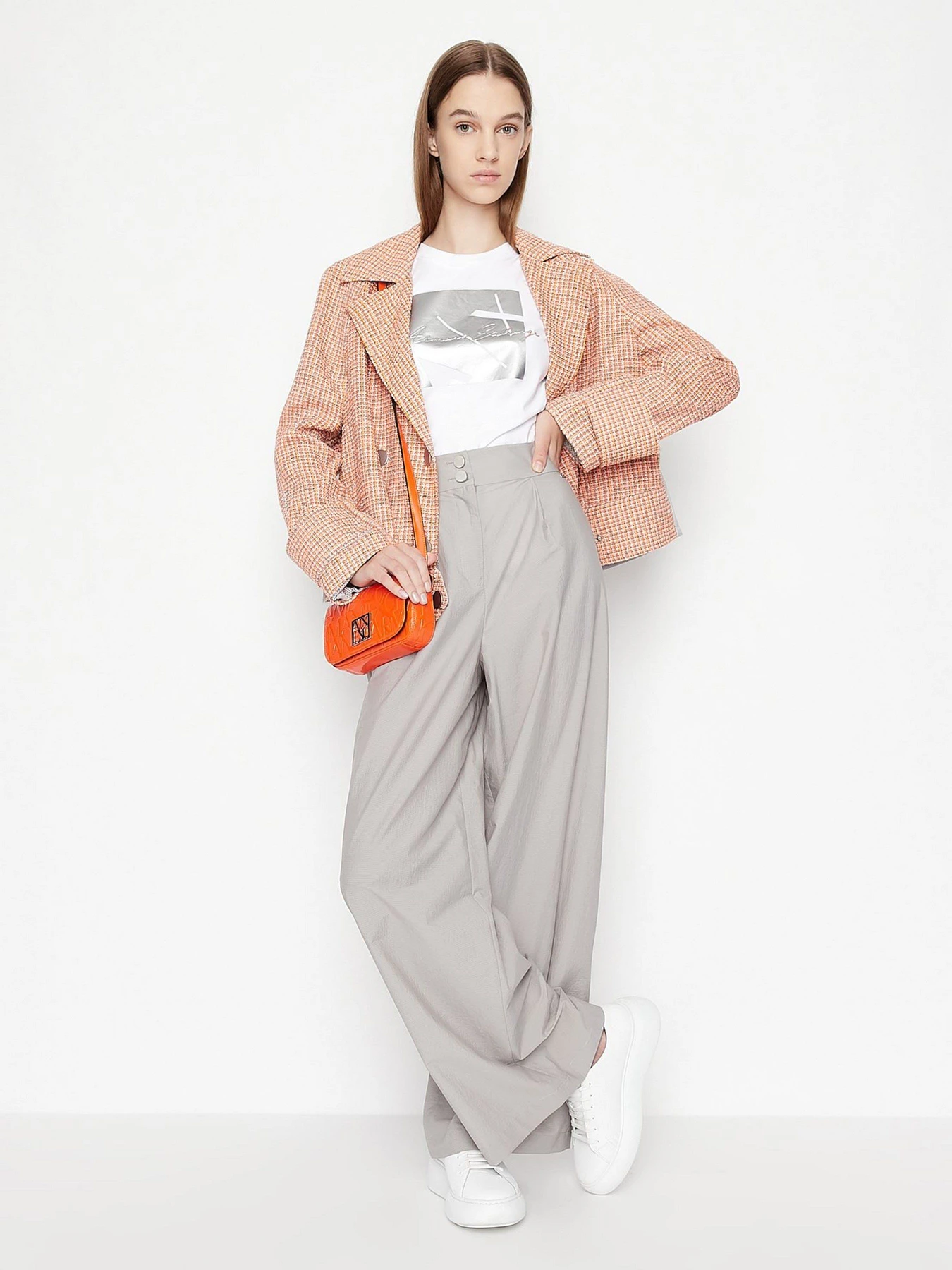 Футболки і поло Armani Exchange модель 3LYTKB-YJ5UZ-1000 Фото