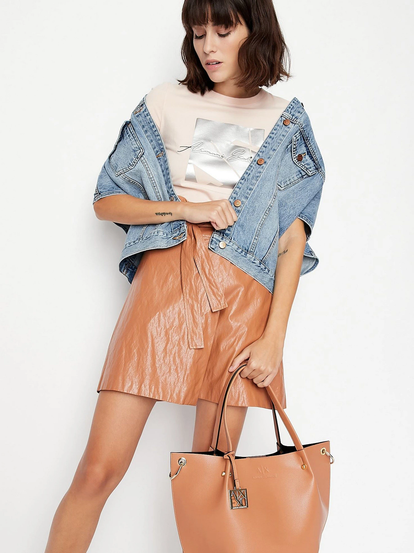 Футболки і поло Armani Exchange модель 3LYTKB-YJ5UZ-14AA Фото