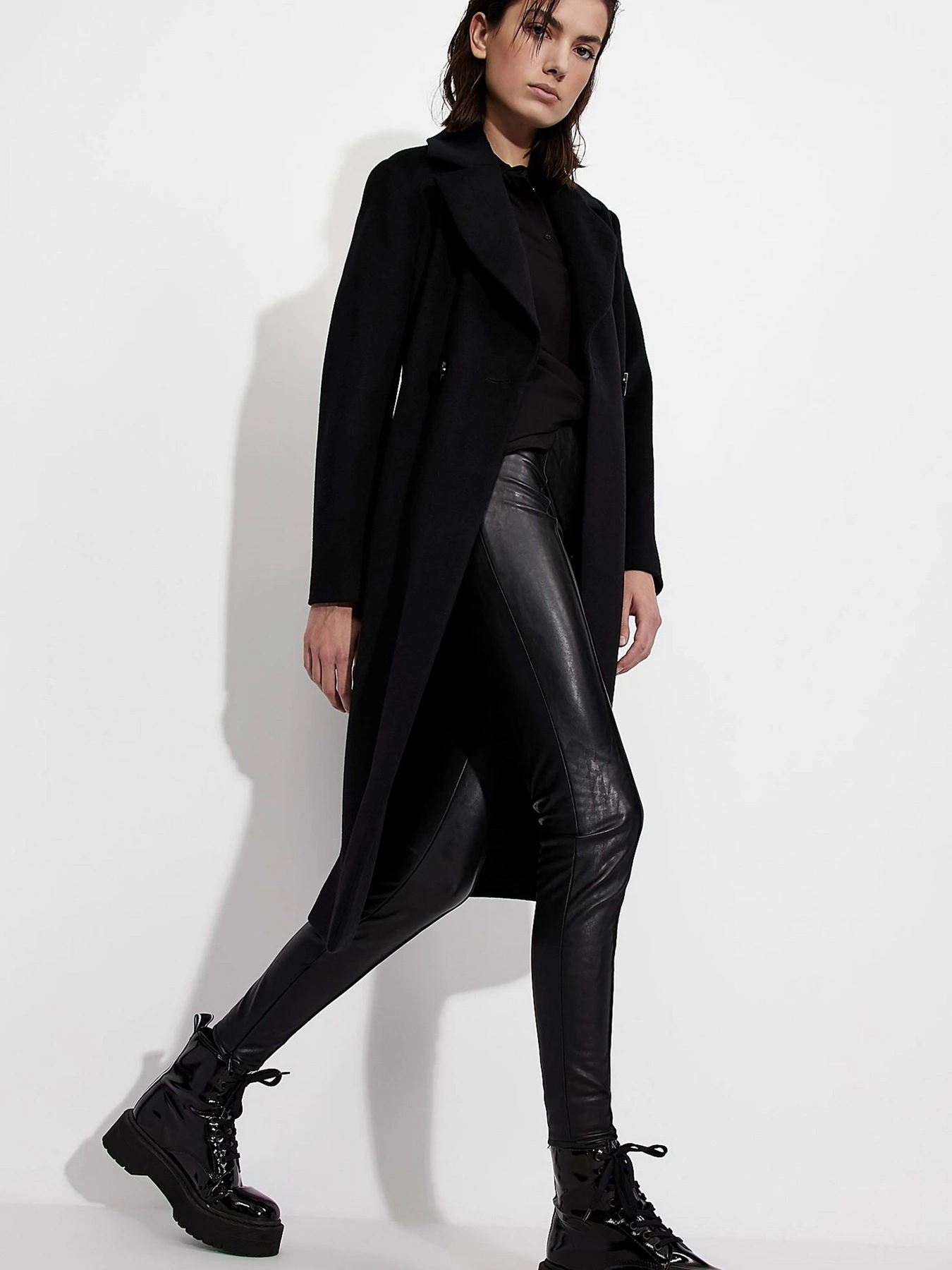 Брюки Armani Exchange модель 8NYP27-YNXJZ-1200 Брюки Armani Exchange модель 8NYP27-YNXJZ-1200 Фото