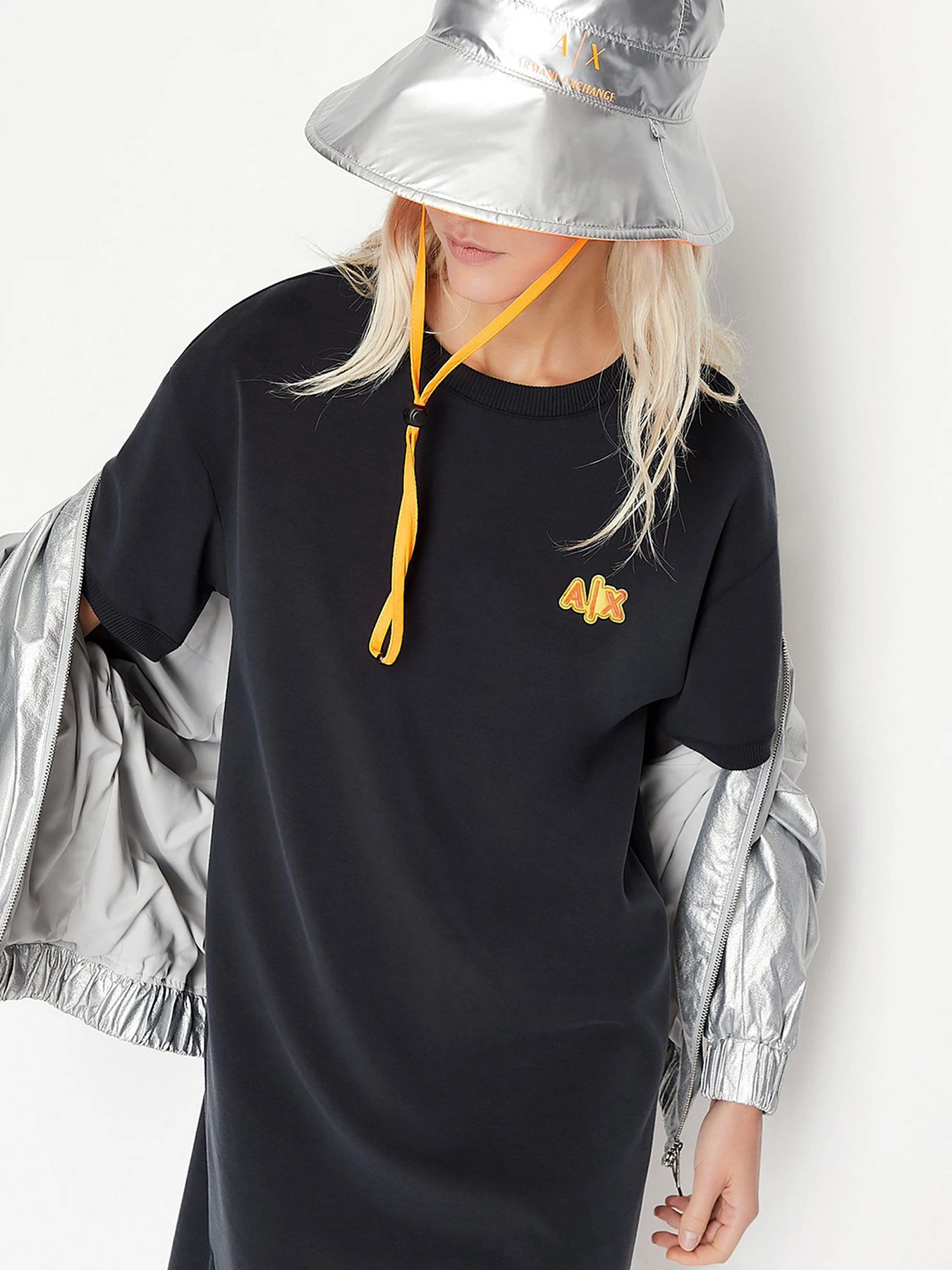 Платья Armani Exchange модель 3LYA89-YJ3XZ-1200 Платья Armani Exchange модель 3LYA89-YJ3XZ-1200 Фото