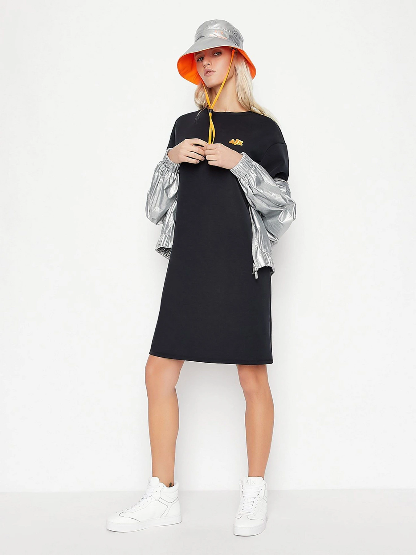 Платья Armani Exchange модель 3LYA89-YJ3XZ-1200 Платья Armani Exchange модель 3LYA89-YJ3XZ-1200 Фото