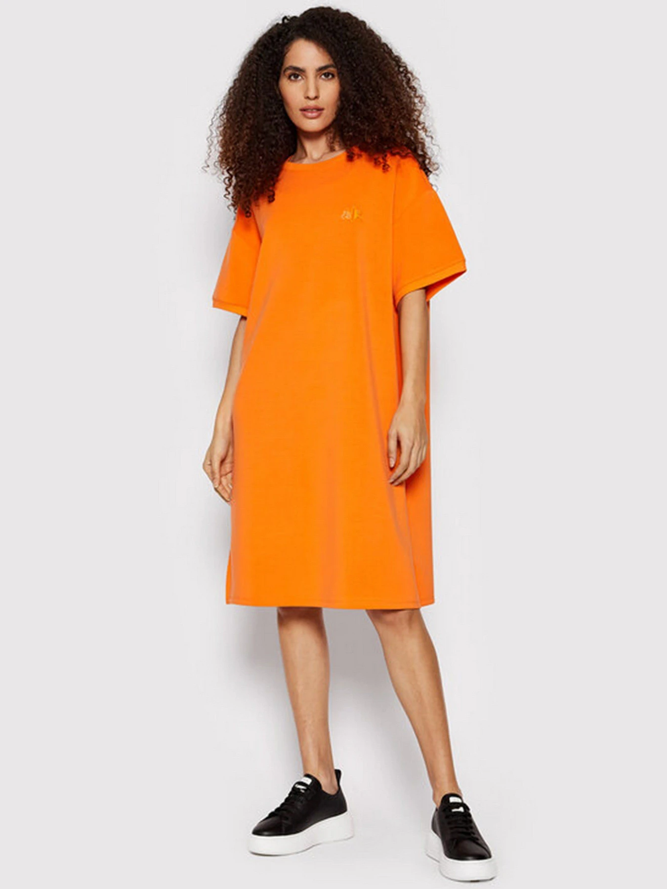 Платья Armani Exchange модель 3LYA89-YJ3XZ-1685 Платья Armani Exchange модель 3LYA89-YJ3XZ-1685 Фото