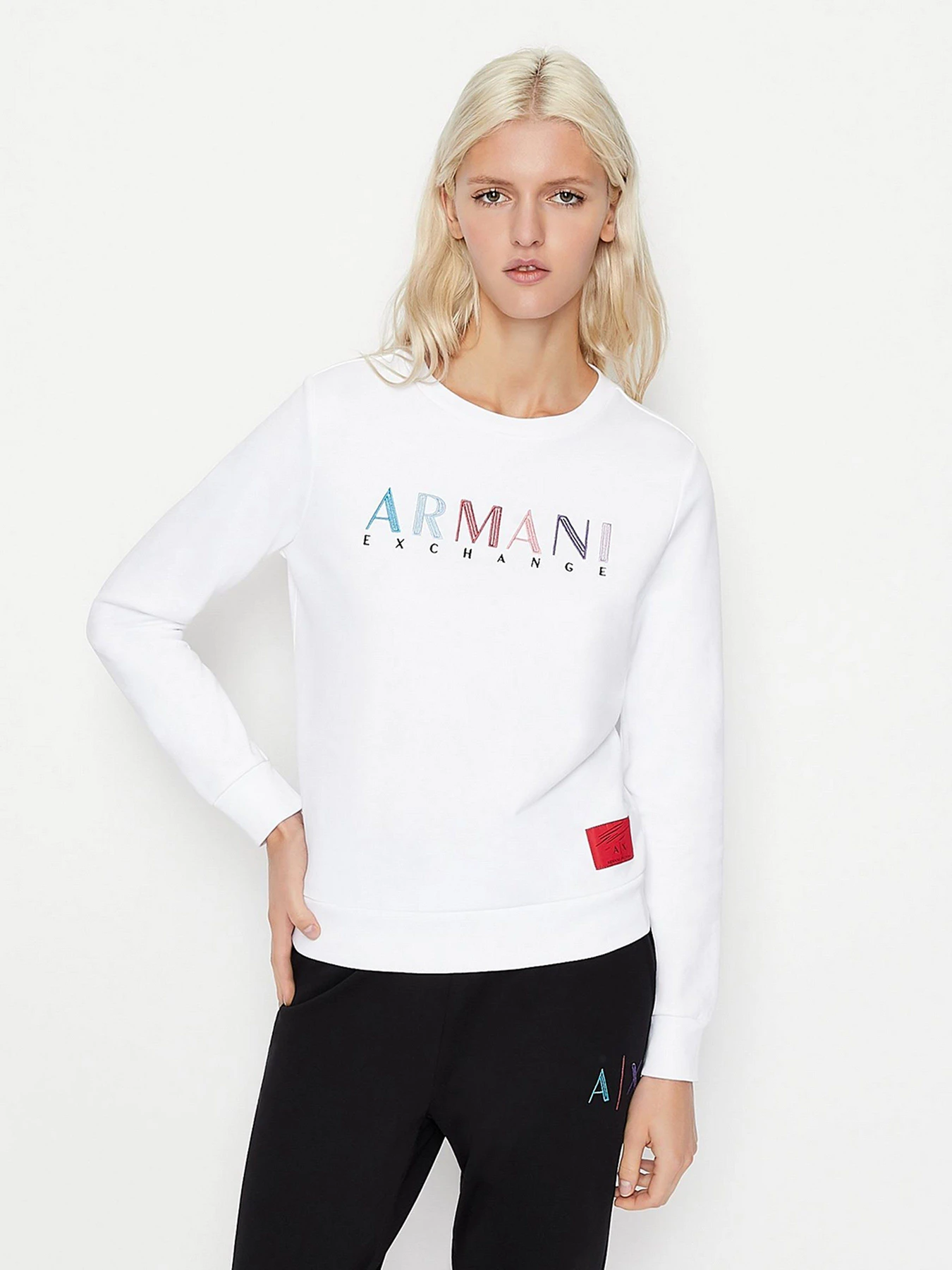 Худи и свитшоты Armani Exchange модель 3LYM64-YJ6UZ-1100 Худи и свитшоты Armani Exchange модель 3LYM64-YJ6UZ-1100 Фото