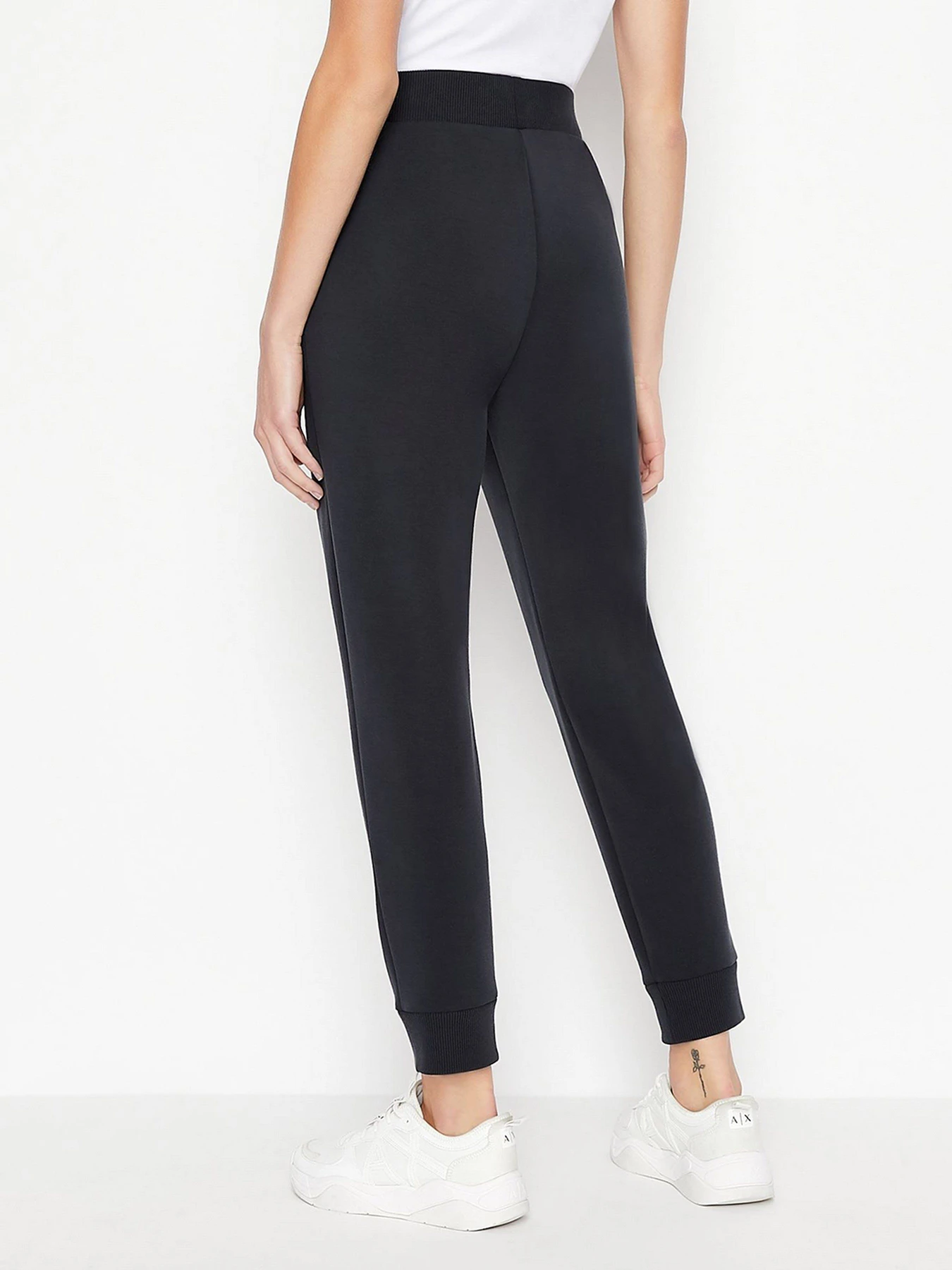 Брюки Armani Exchange модель 3LYP89-YJ3XZ-1200 Брюки Armani Exchange модель 3LYP89-YJ3XZ-1200 Фото