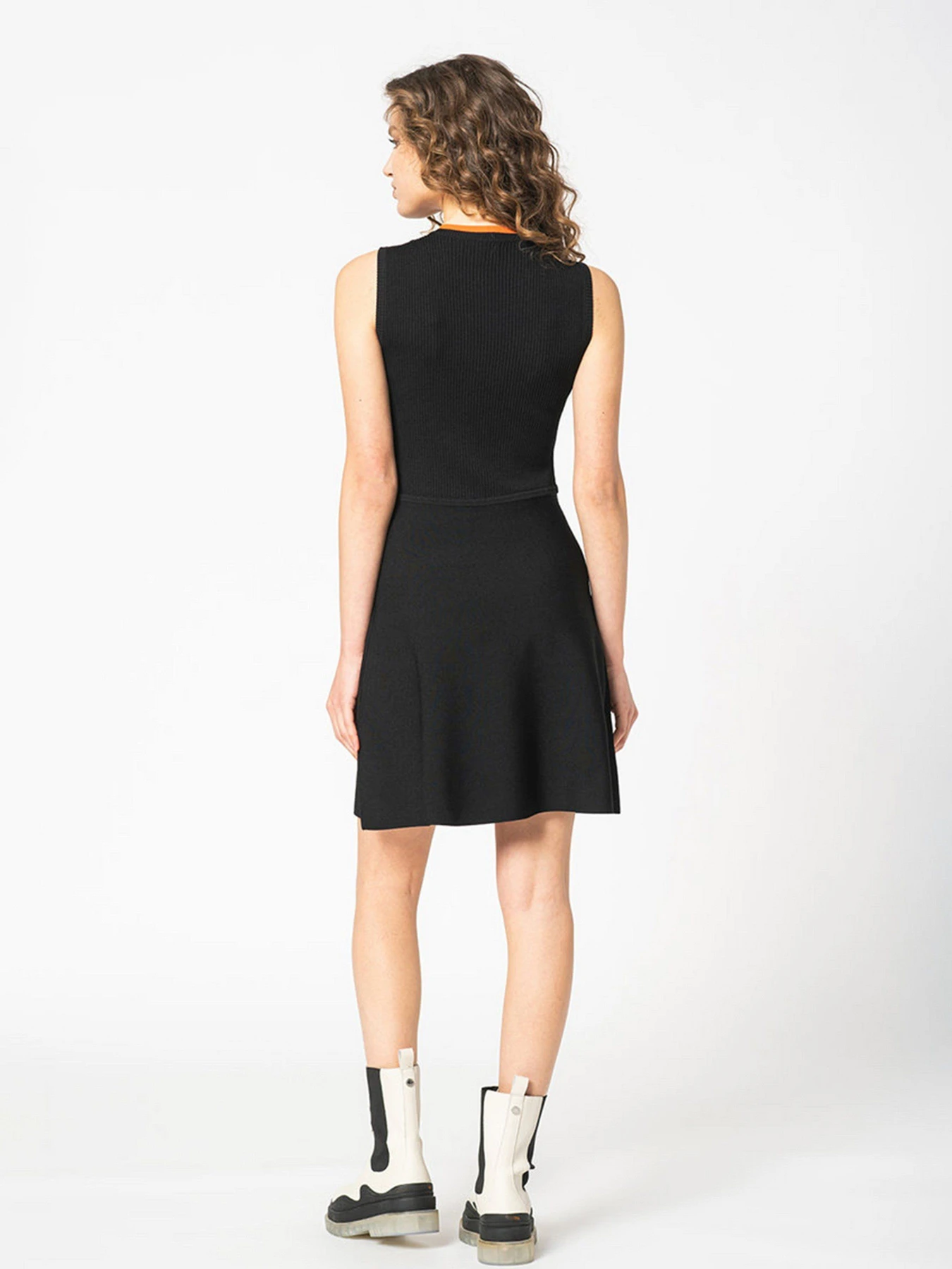 Платья Armani Exchange модель 3LYA1F-YMH6Z-1200 Фото
