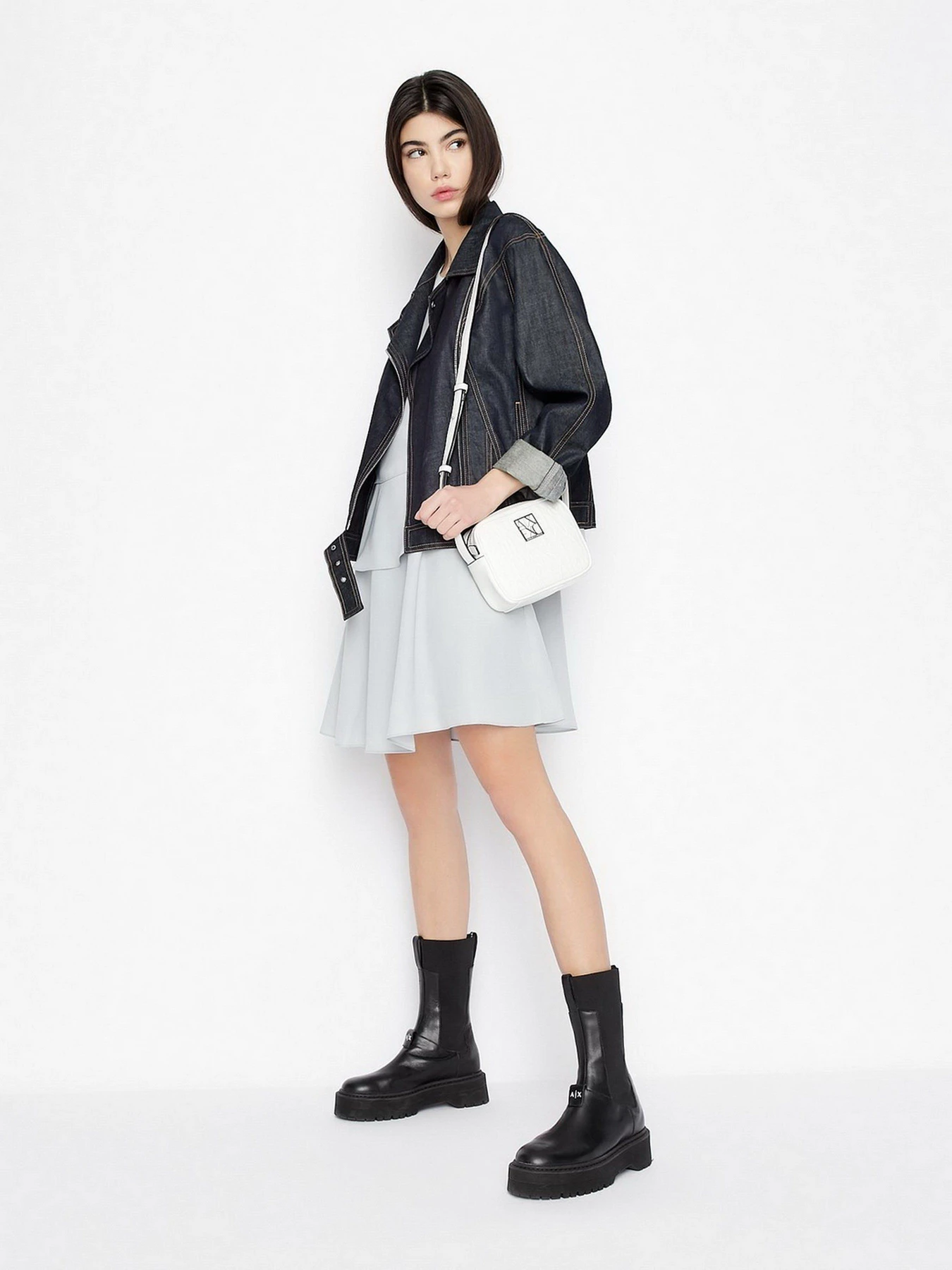 Платья Armani Exchange модель 3LYA43-YN7CZ-1900 Платья Armani Exchange модель 3LYA43-YN7CZ-1900 Фото