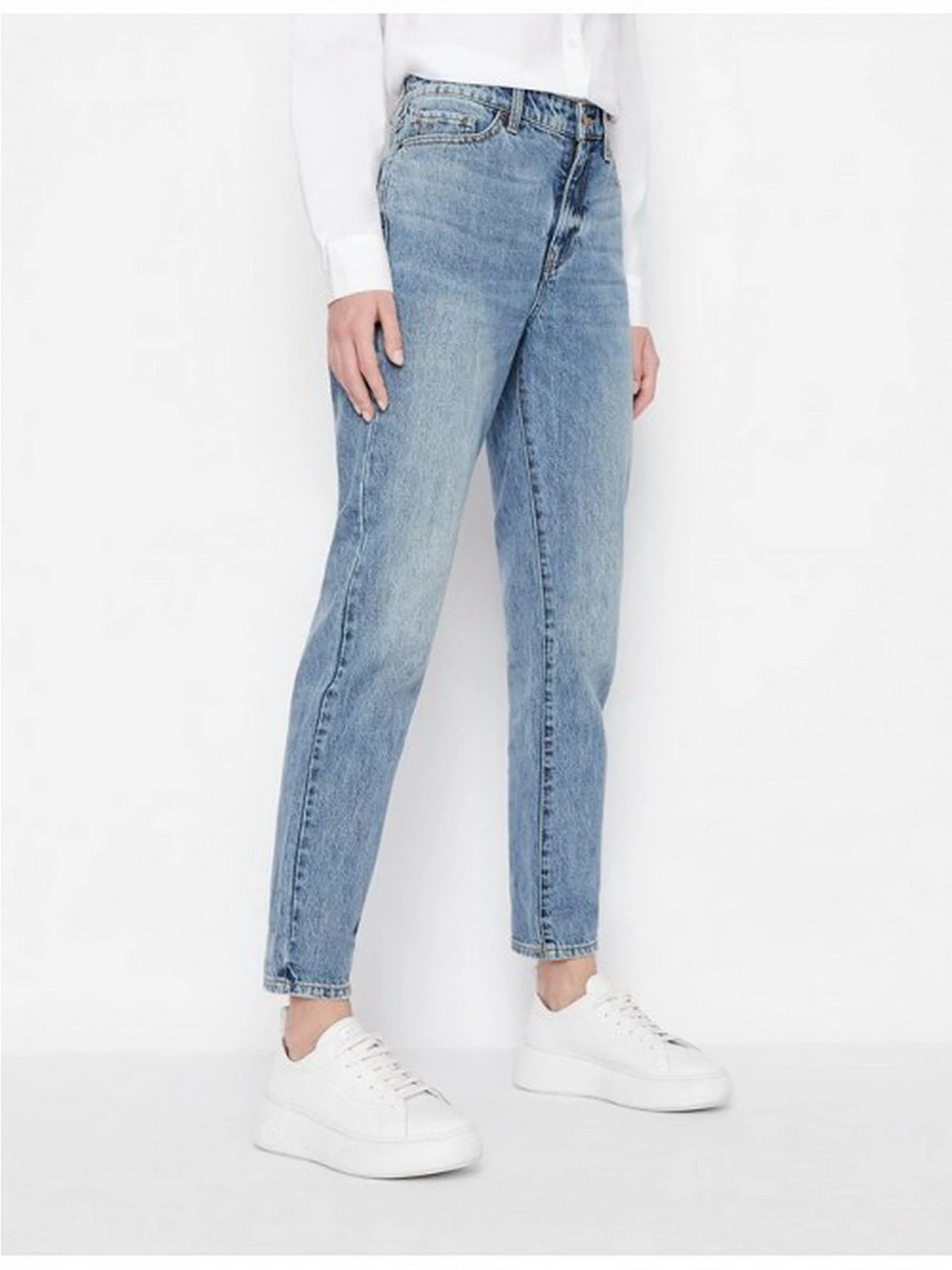 Джинсы Armani Exchange модель 3LYJ06-Y1VFZ-1500 Джинсы Armani Exchange модель 3LYJ06-Y1VFZ-1500 Фото