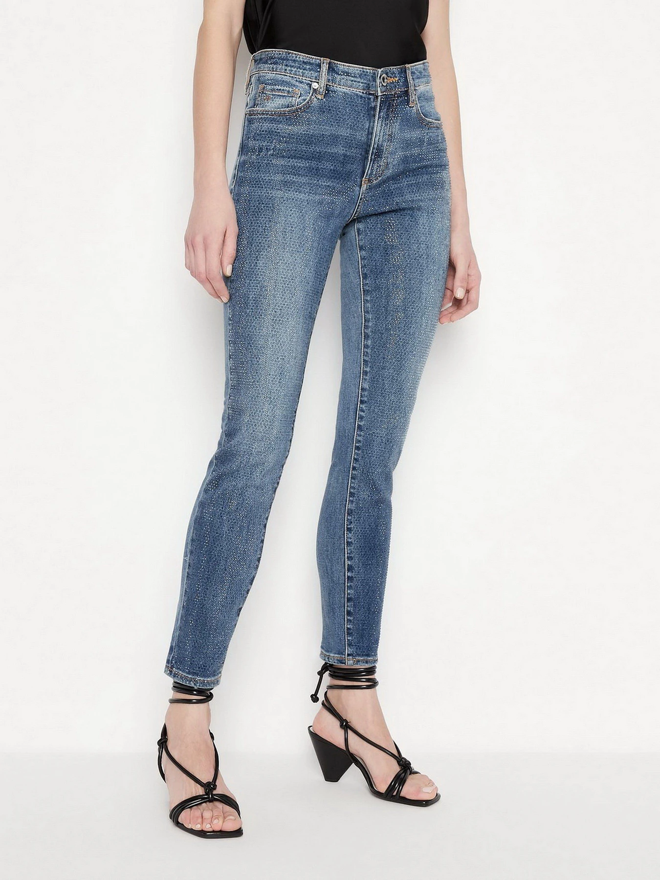 Джинсы Armani Exchange J10 модель 3LYJ10-Y1VGZ-1500 Джинсы Armani Exchange J10 модель 3LYJ10-Y1VGZ-1500 Фото