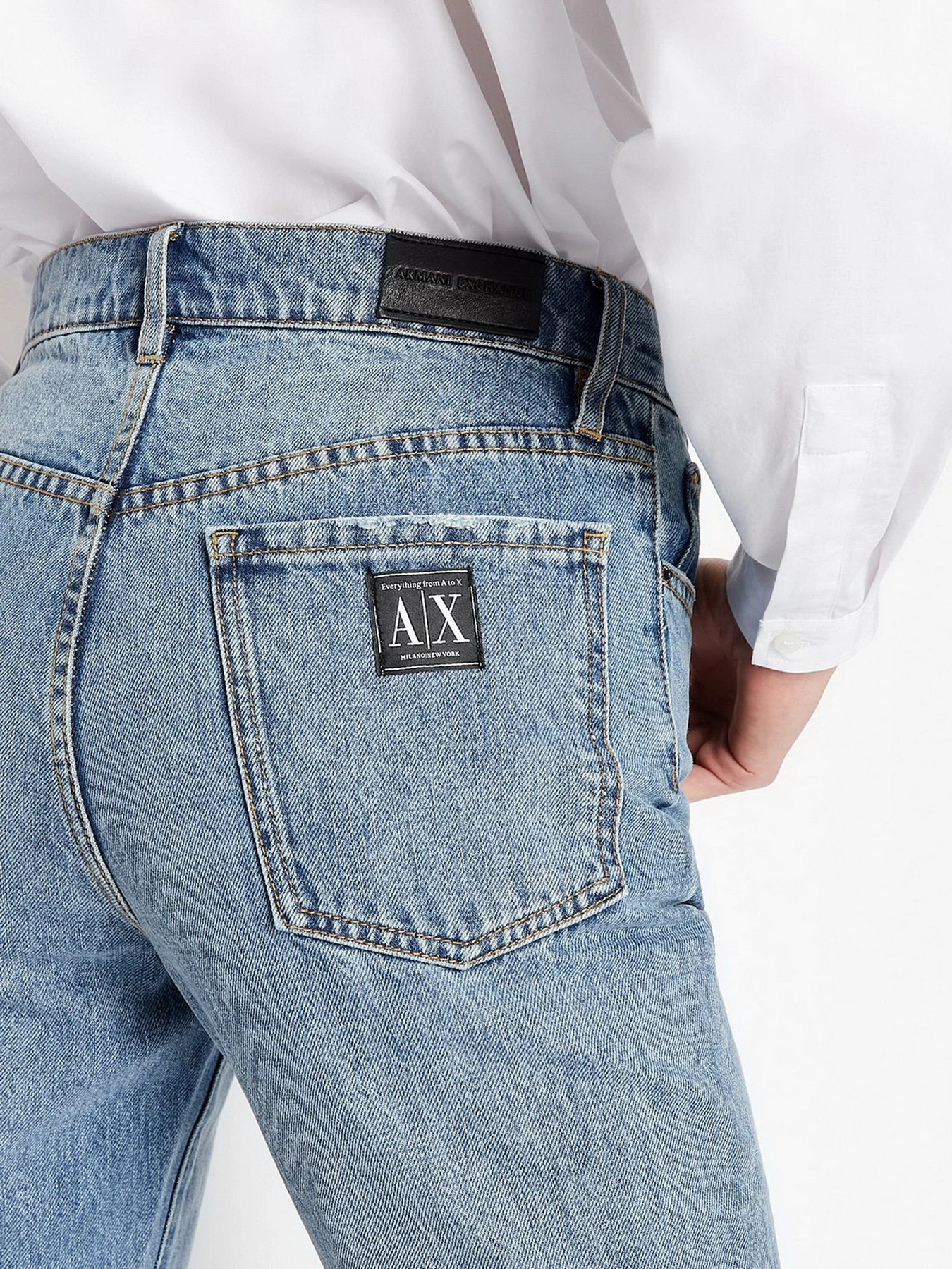 Джинсы Armani Exchange модель 3LYJ51-Y1VFZ-1500 Фото