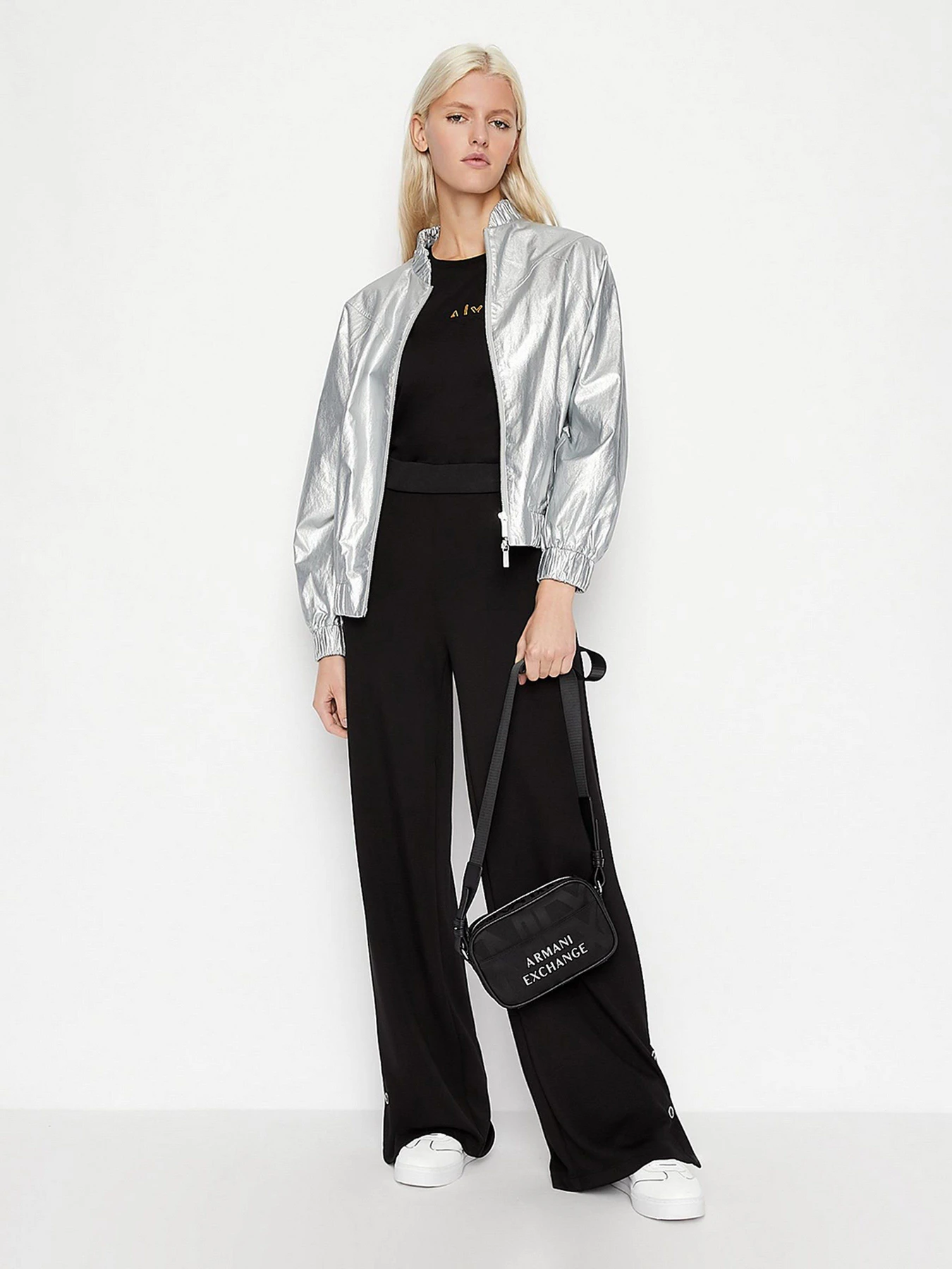 Футболки и поло Armani Exchange модель 3LYTAD-YJ3RZ-1200 Футболки и поло Armani Exchange модель 3LYTAD-YJ3RZ-1200 Фото