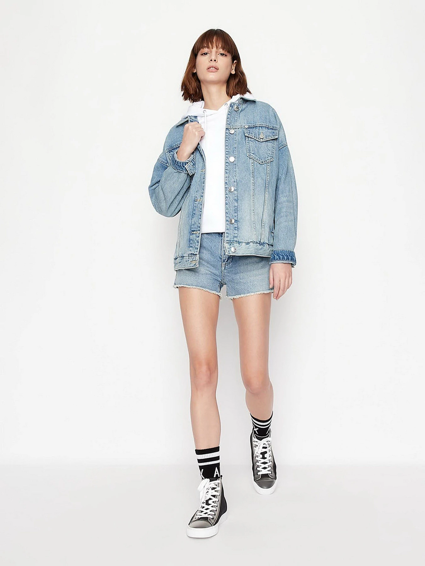 Шорты Armani Exchange модель 8NYJ59-Y2AAZ-150A Шорты Armani Exchange модель 8NYJ59-Y2AAZ-150A Фото