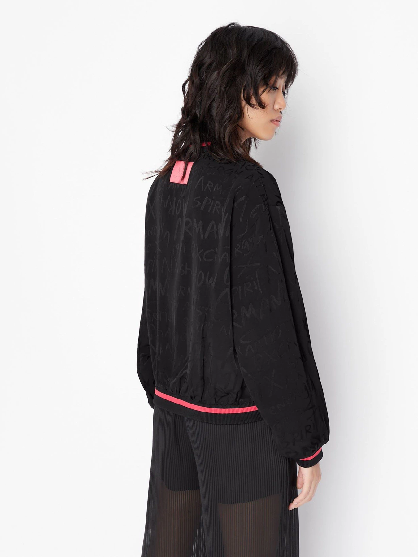 Куртки та дублянки Armani Exchange модель 6LYB37-YN5FZ-9231 Куртки та дублянки Armani Exchange модель 6LYB37-YN5FZ-9231 Фото