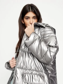 Куртки и дубленки Armani Exchange модель 6LYK07-YNSKZ-6908 Фото