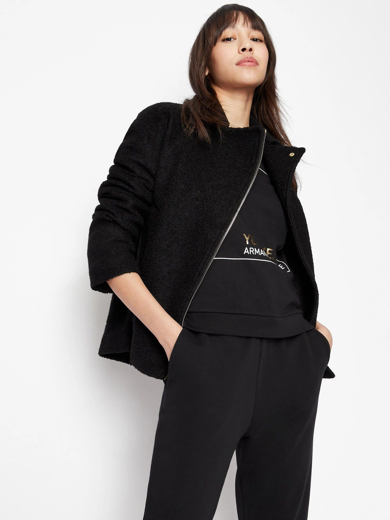 Брюки Armani Exchange You.me.us. модель 6LYP70-YJ5VZ-1200 Брюки Armani Exchange You.me.us. модель 6LYP70-YJ5VZ-1200 Фото