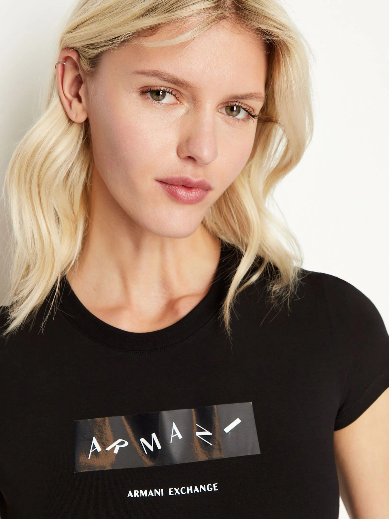 Футболки и поло Armani Exchange модель 6LYT15-YJ5UZ-1200 Футболки и поло Armani Exchange модель 6LYT15-YJ5UZ-1200 Фото
