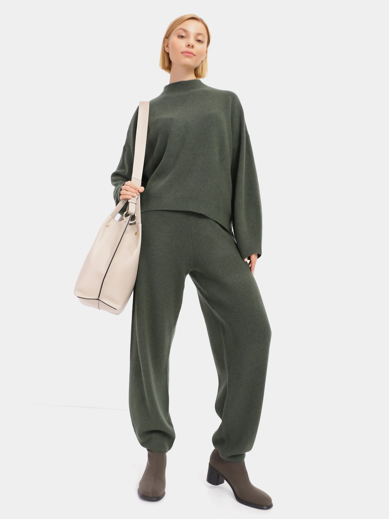 Свитры и кардиганы Armani Exchange модель 6LYM1Y-YMT8Z-1880 Свитры и кардиганы Armani Exchange модель 6LYM1Y-YMT8Z-1880 Фото