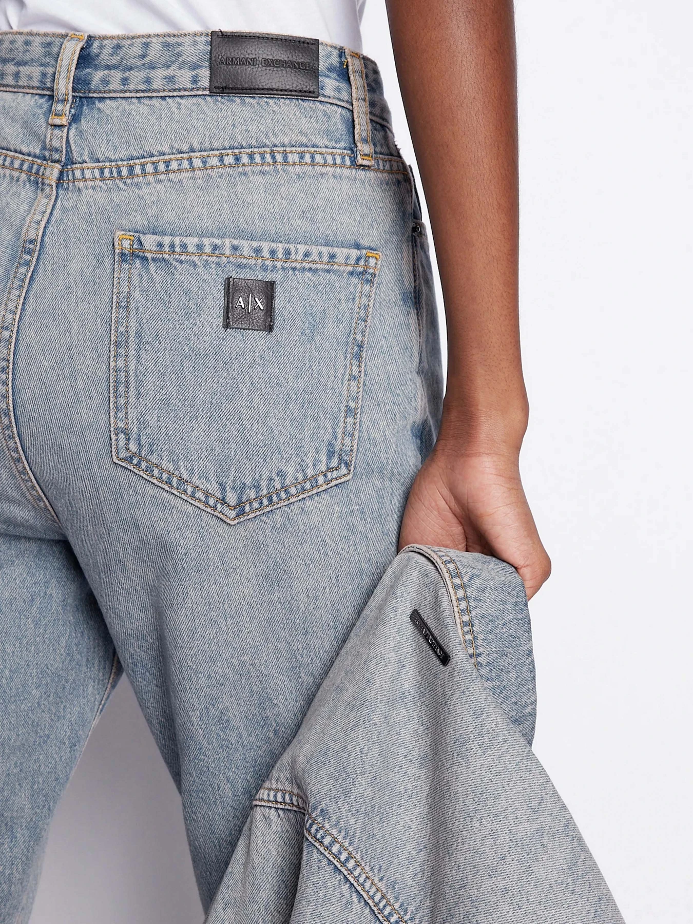 Джинсы Armani Exchange J16 модель 3RYJ16-Y2NRZ-1500 Фото