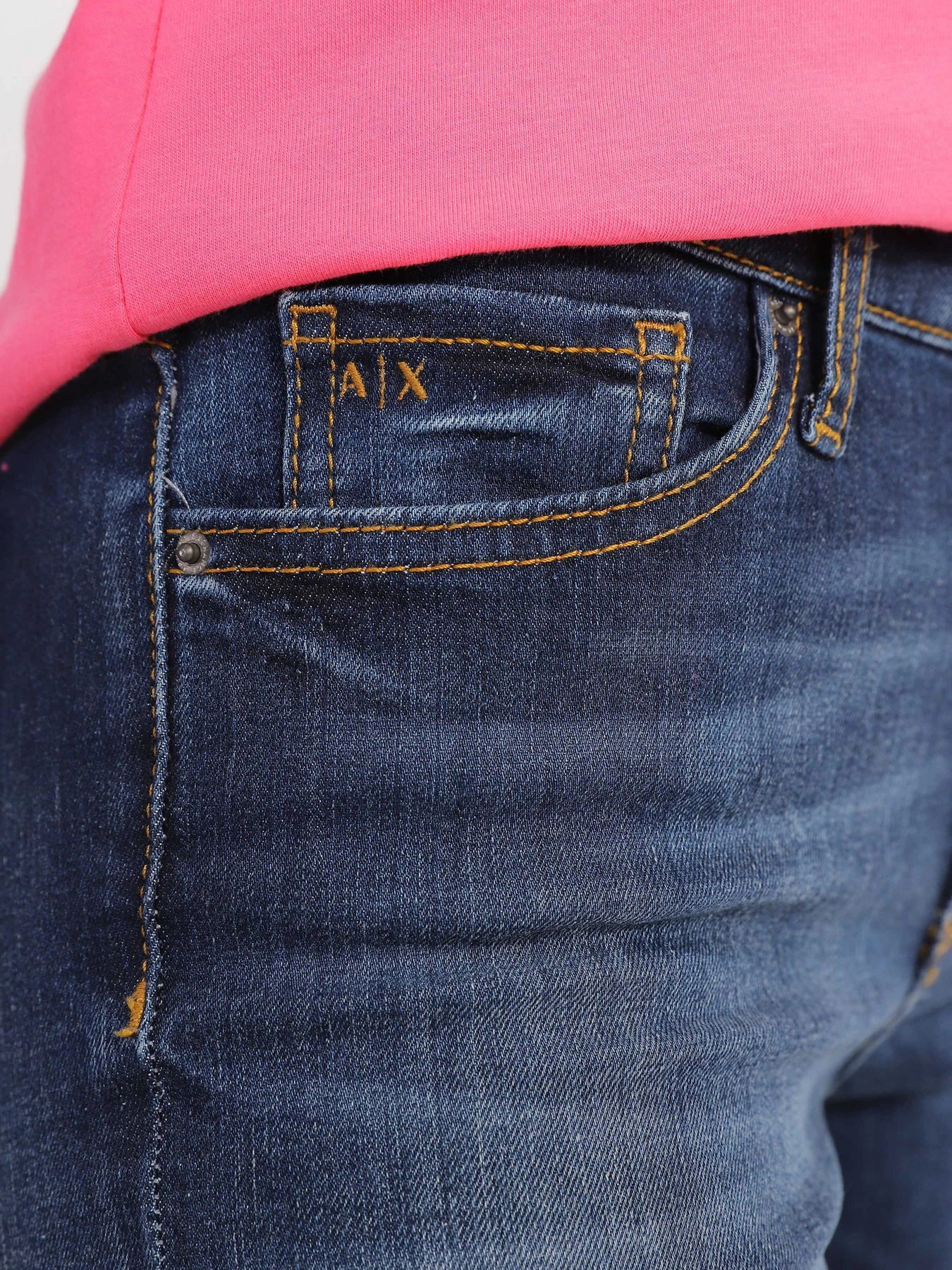 Джинси Armani Exchange J65 модель 3RYJ65-Y4NYZ-1500 Джинси Armani Exchange J65 модель 3RYJ65-Y4NYZ-1500 Фото