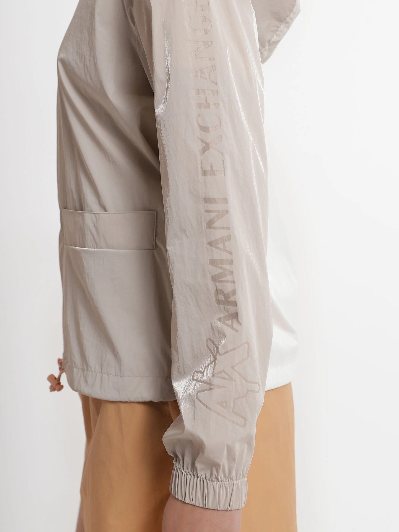Куртки и дубленки Armani Exchange модель 3RYB09-YN4GZ-71AG Куртки и дубленки Armani Exchange модель 3RYB09-YN4GZ-71AG Фото