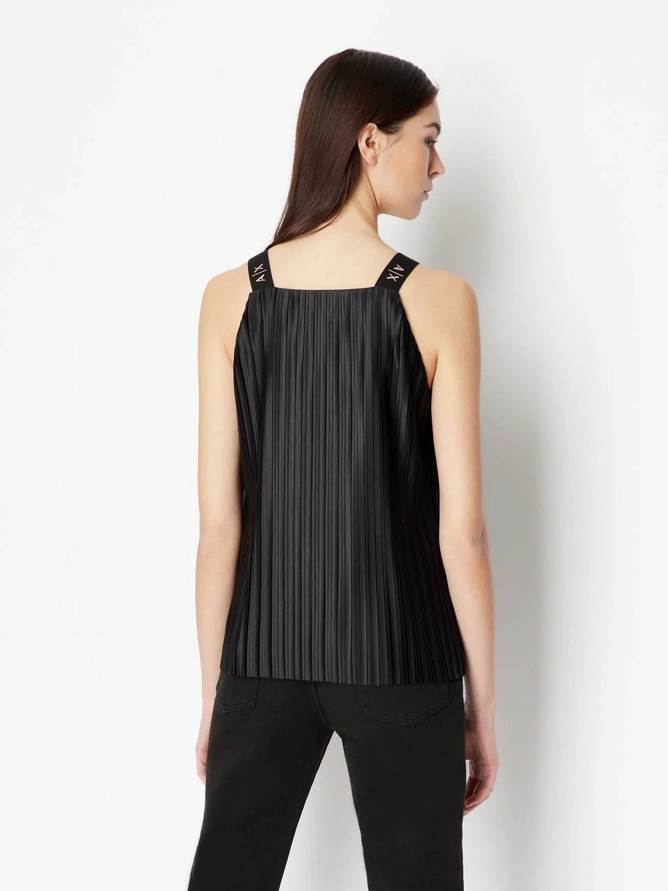 Футболки і поло Armani Exchange модель 3RYH24-YN9EZ-1200 Футболки і поло Armani Exchange модель 3RYH24-YN9EZ-1200 Фото