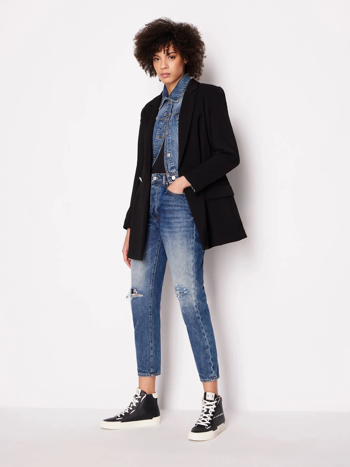 Джинси Armani Exchange J51 модель 6RYJ51-Y12AZ-1500 Джинси Armani Exchange J51 модель 6RYJ51-Y12AZ-1500 Фото