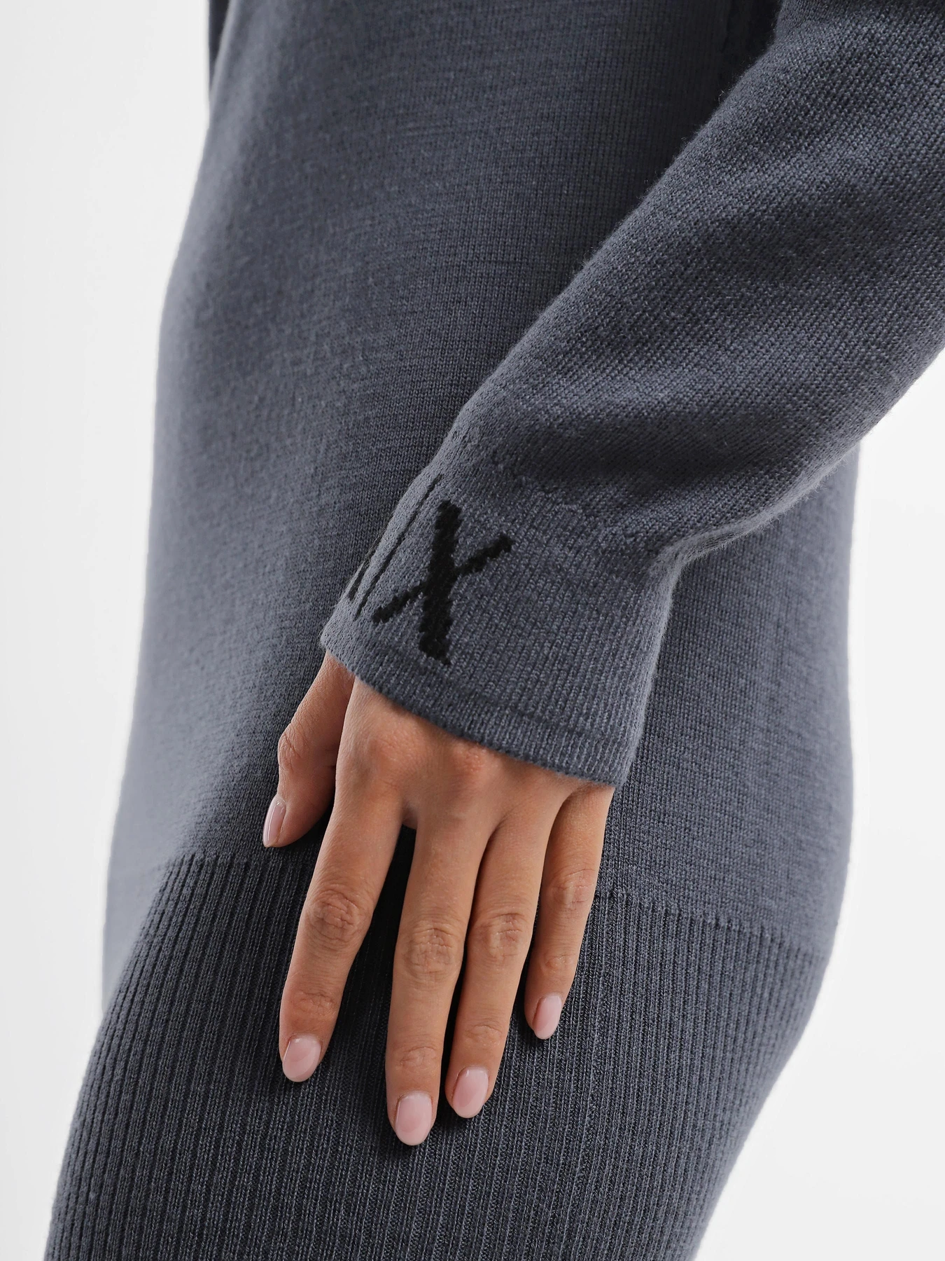 Платья Armani Exchange модель 6RYA1K-YME3Z-1990 Платья Armani Exchange модель 6RYA1K-YME3Z-1990 Фото