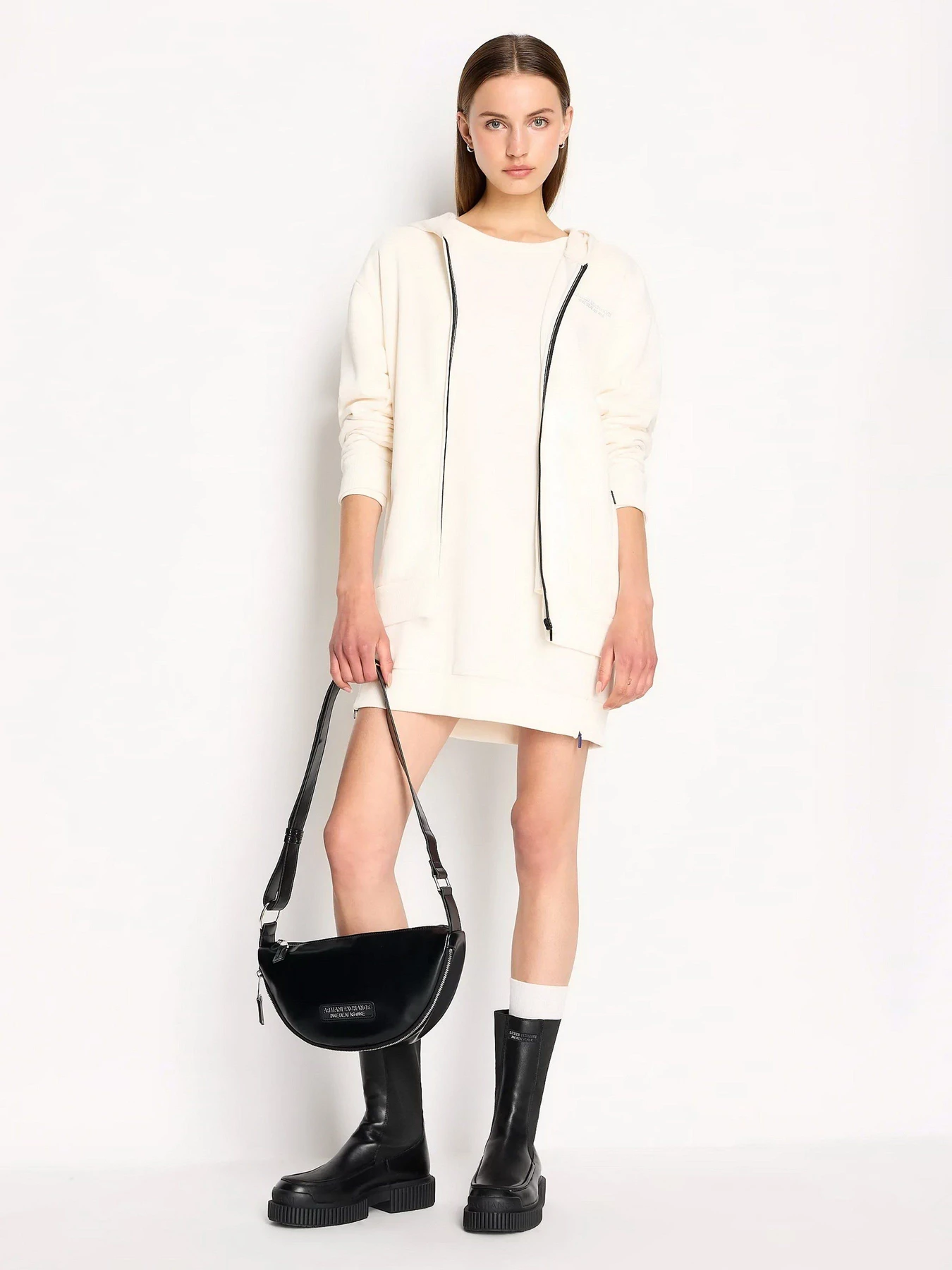 Платья Armani Exchange модель 6RYA72-YJEBZ-1130 Платья Armani Exchange модель 6RYA72-YJEBZ-1130 Фото