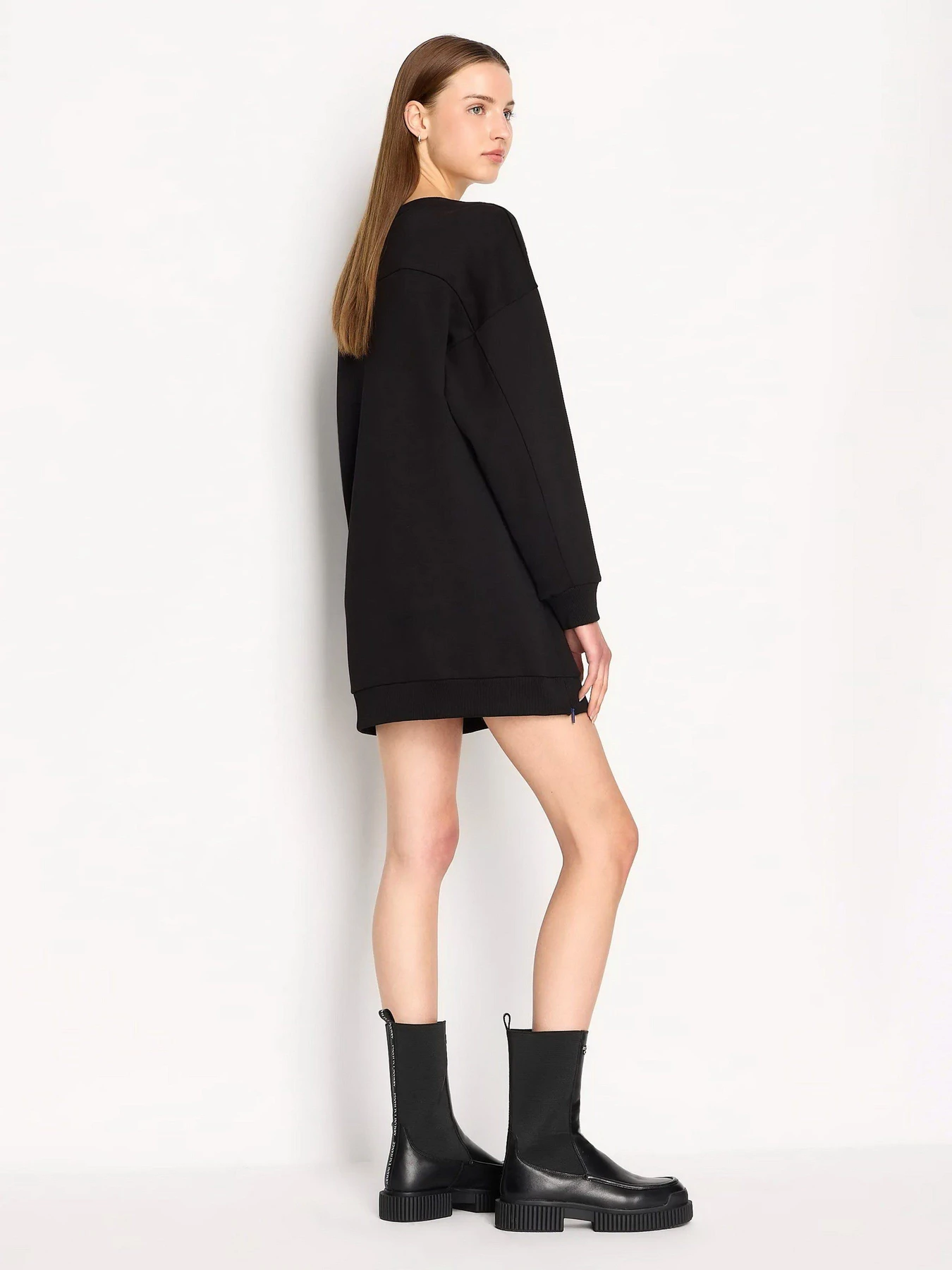 Платья Armani Exchange модель 6RYA72-YJEBZ-1200 Платья Armani Exchange модель 6RYA72-YJEBZ-1200 Фото