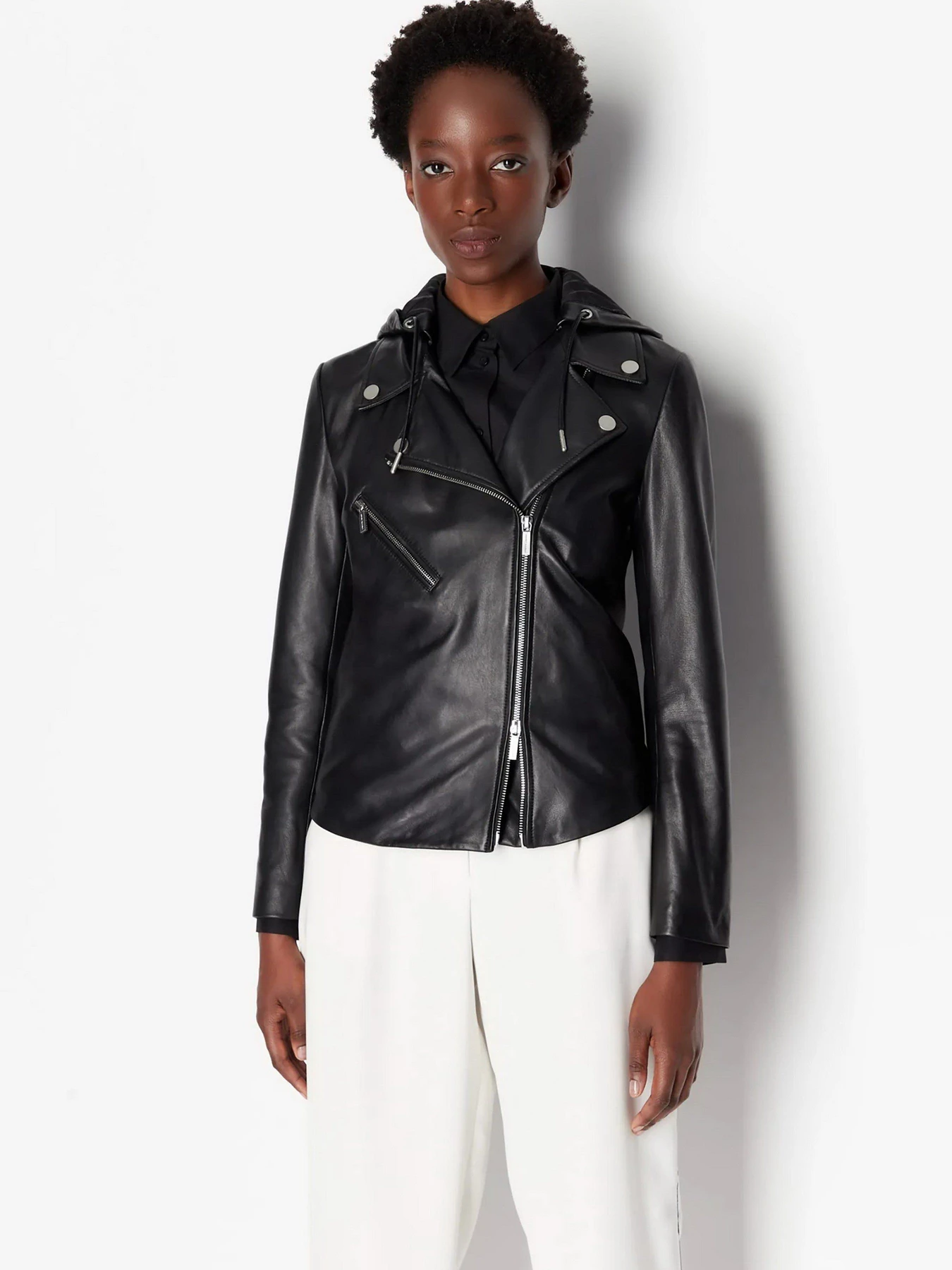 Куртки та дублянки Armani Exchange модель 6RYB50-YLP2Z-1200 Куртки та дублянки Armani Exchange модель 6RYB50-YLP2Z-1200 Фото