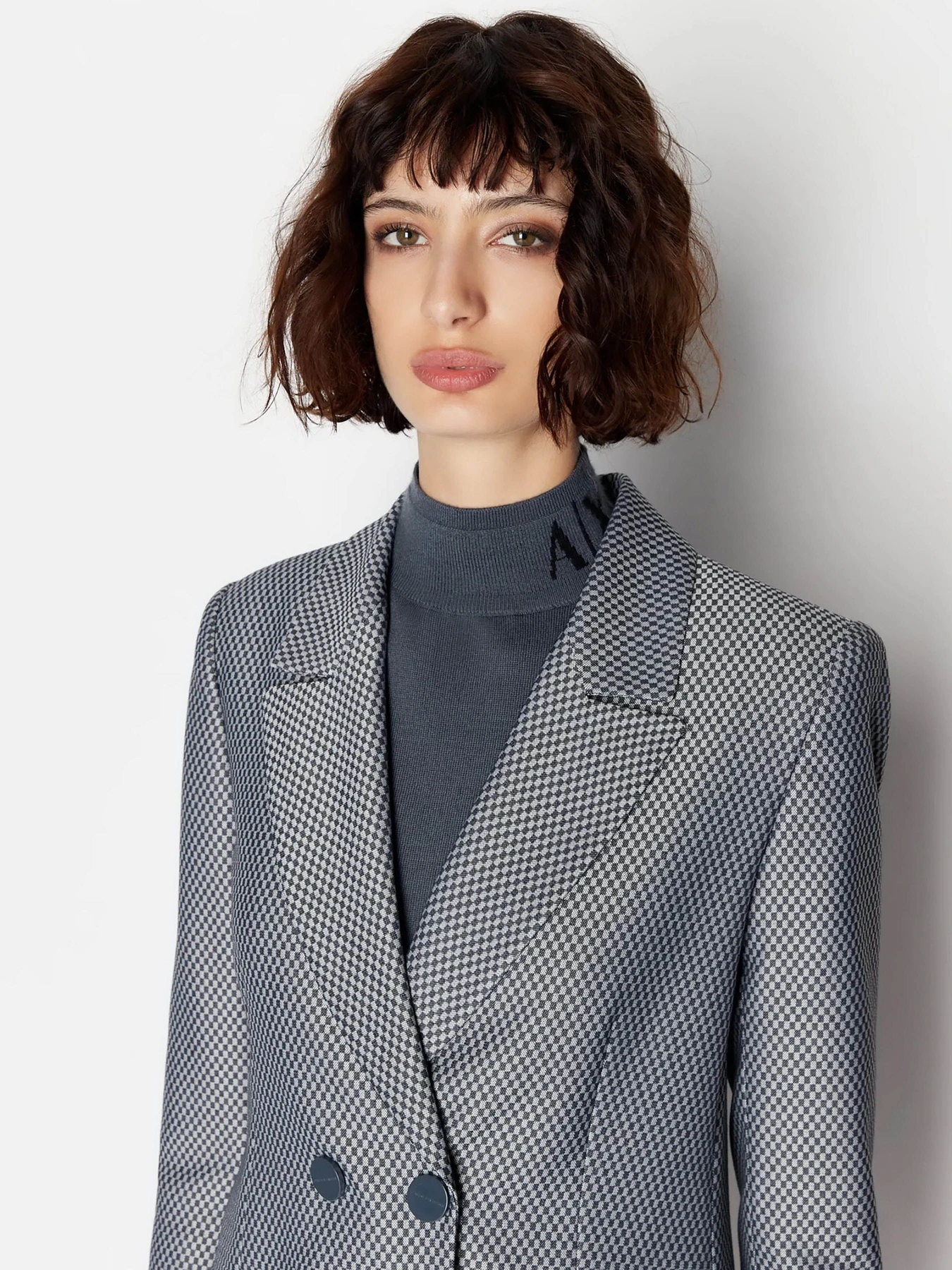 Пиджаки Armani Exchange модель 6RYG22-YN6MZ-25ES Пиджаки Armani Exchange модель 6RYG22-YN6MZ-25ES Фото