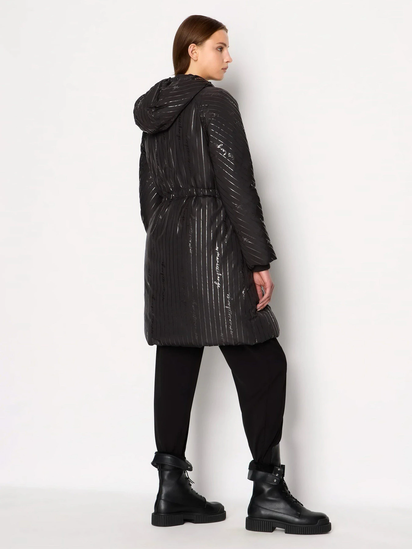 Куртки та дублянки Armani Exchange модель 6RYK06-YN1MZ-02EL Куртки та дублянки Armani Exchange модель 6RYK06-YN1MZ-02EL Фото