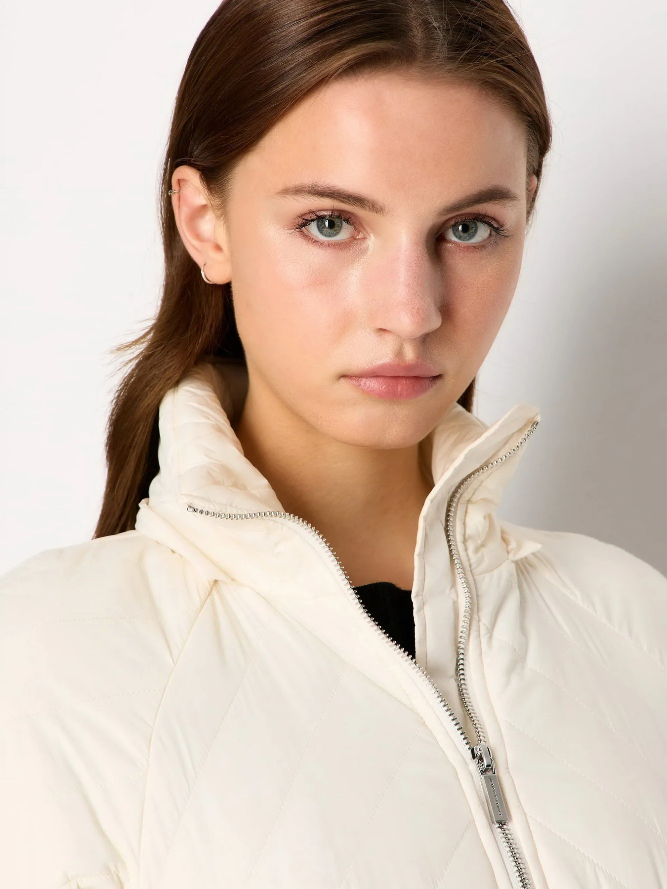 Куртки та дублянки Armani Exchange модель 6RYL03-YNVUZ-1130 Куртки та дублянки Armani Exchange модель 6RYL03-YNVUZ-1130 Фото
