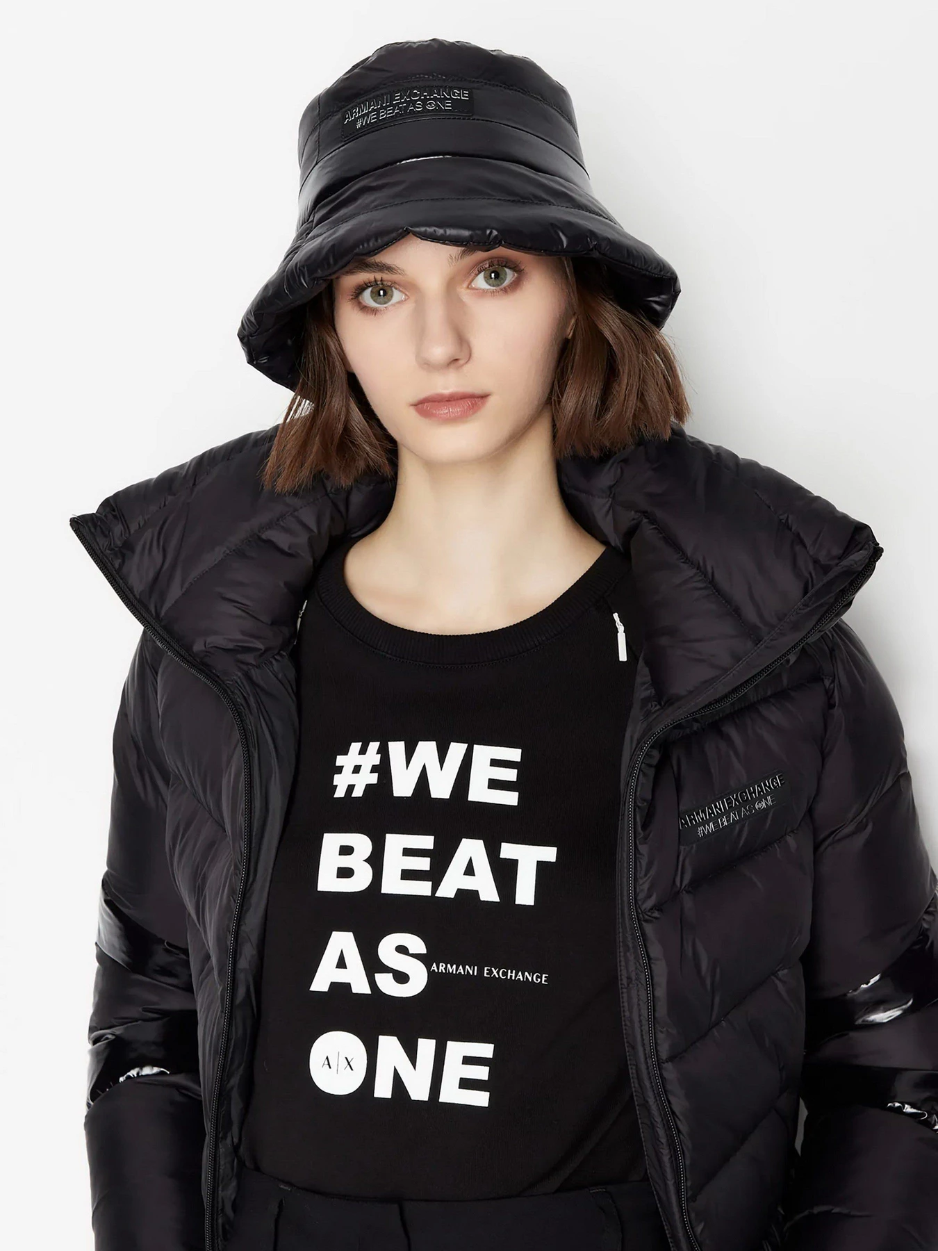 Худі та світшоти Armani Exchange модель 6RYM82-YJEBZ-1200 Худі та світшоти Armani Exchange модель 6RYM82-YJEBZ-1200 Фото