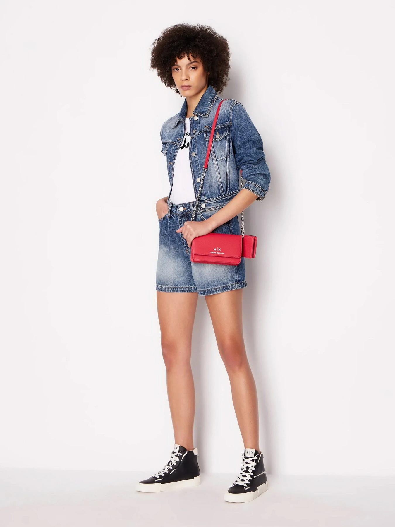 Футболки и поло Armani Exchange модель 6RYT04-YJ16Z-1000 Фото