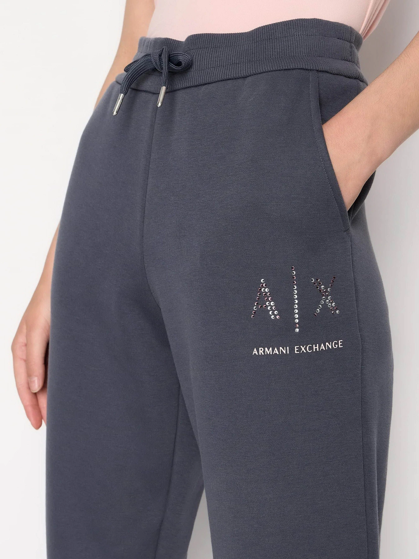 Брюки Armani Exchange модель 6RYP94-YJEFZ-1990 Брюки Armani Exchange модель 6RYP94-YJEFZ-1990 Фото