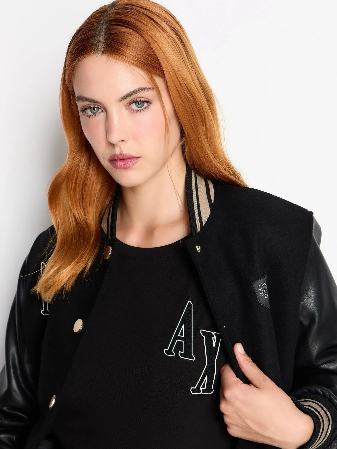 Футболки и поло Armani Exchange модель 6RYT38-YJ7VZ-1200 Футболки и поло Armani Exchange модель 6RYT38-YJ7VZ-1200 Фото